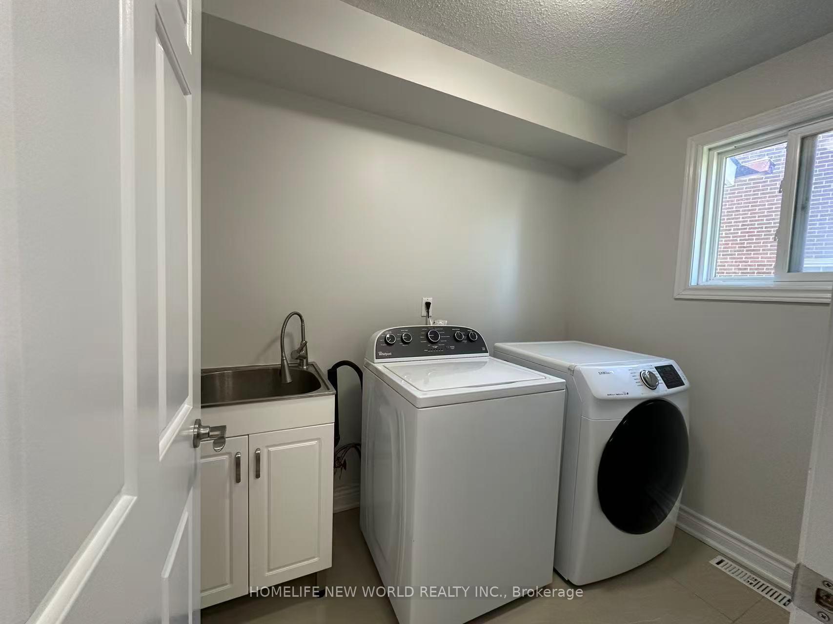 Photo 12 of 10 Epping Court, Markham, Milliken Mills West — HOMEH