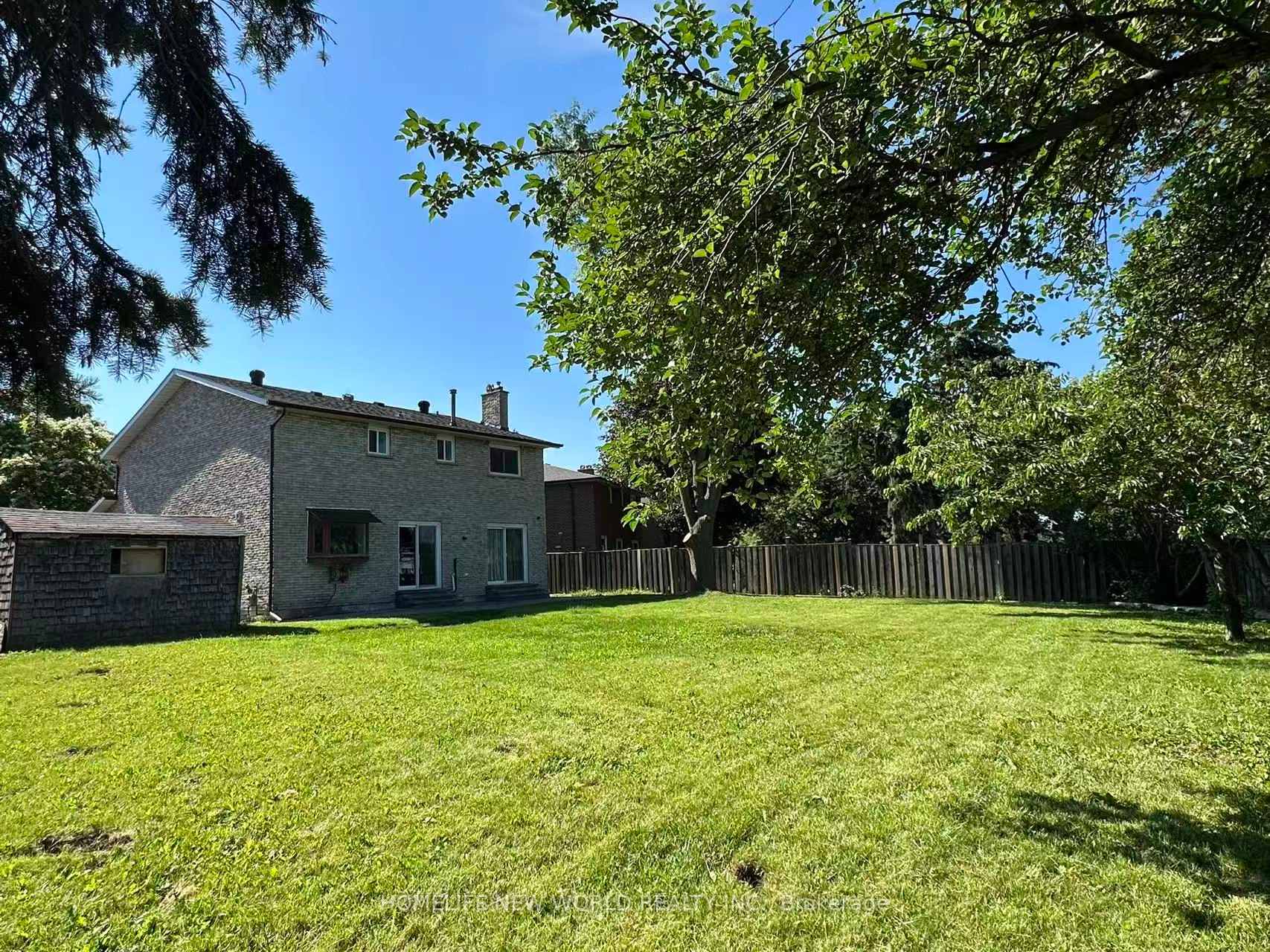 Photo 13 of 10 Epping Court, Markham, Milliken Mills West — HOMEH