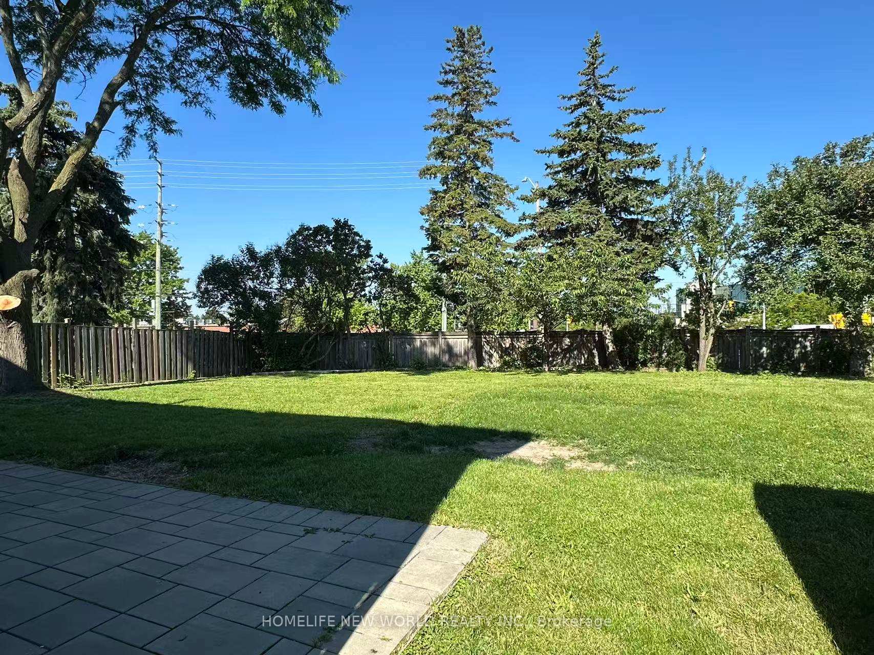Photo 14 of 10 Epping Court, Markham, Milliken Mills West — HOMEH