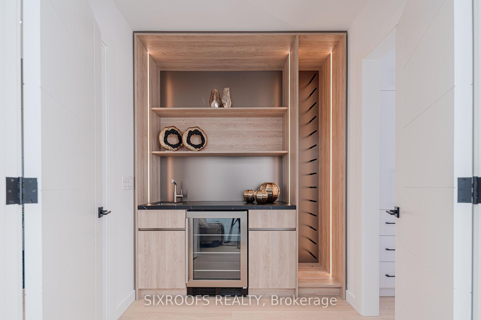 Photo 24 of Unit Upper, 40 Morningside Avenue, Toronto, High Park-Swansea — HOMEH