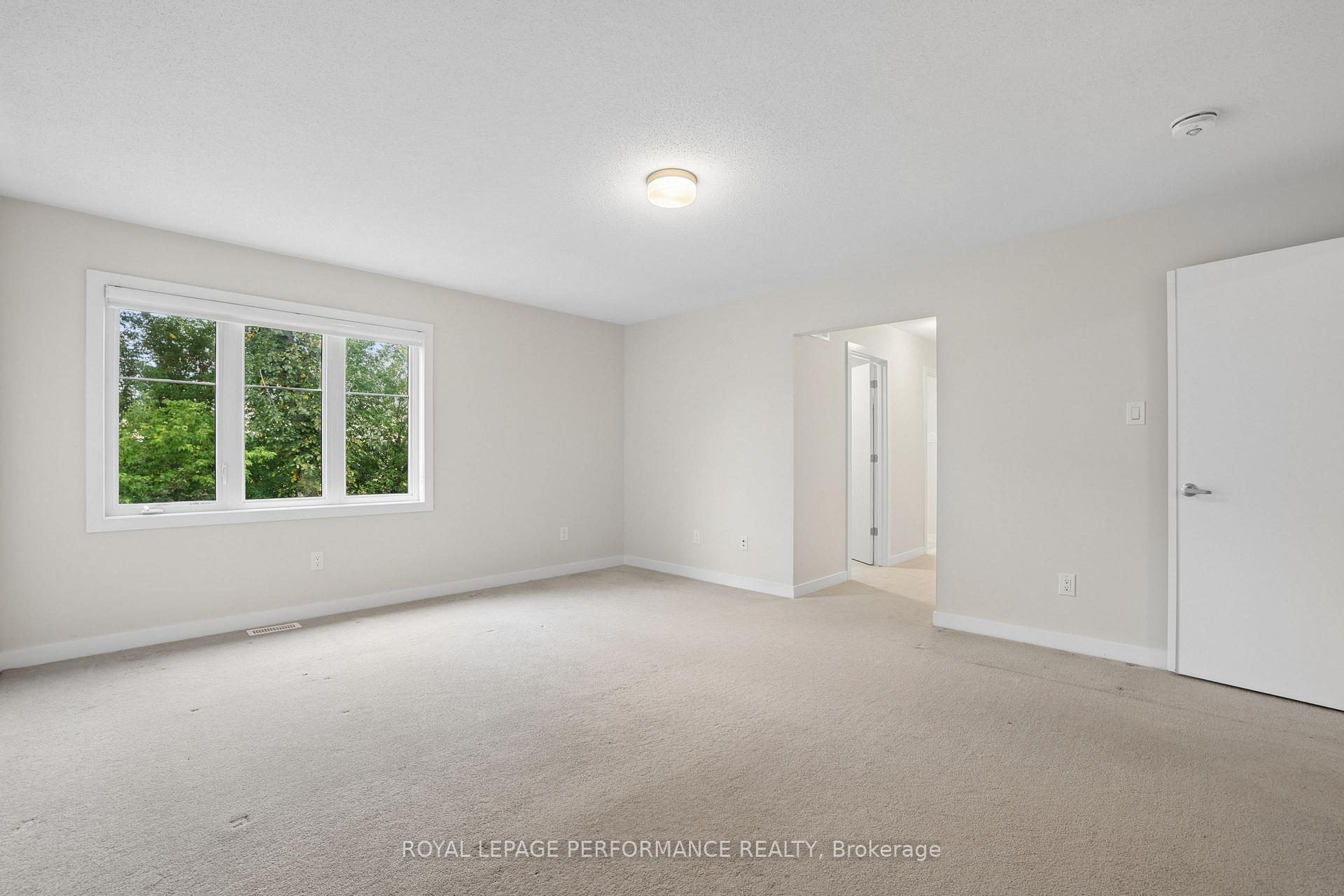 Photo 27 of 85 Hackamore Crescent, Ottawa, Goulbourn Twp From Franktown Rd/South To Rideau — HOMEH
