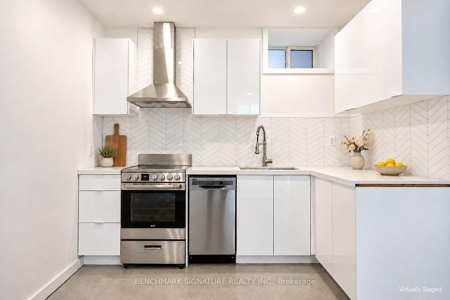 Photo of Unit Lower, 301 Euclid Avenue