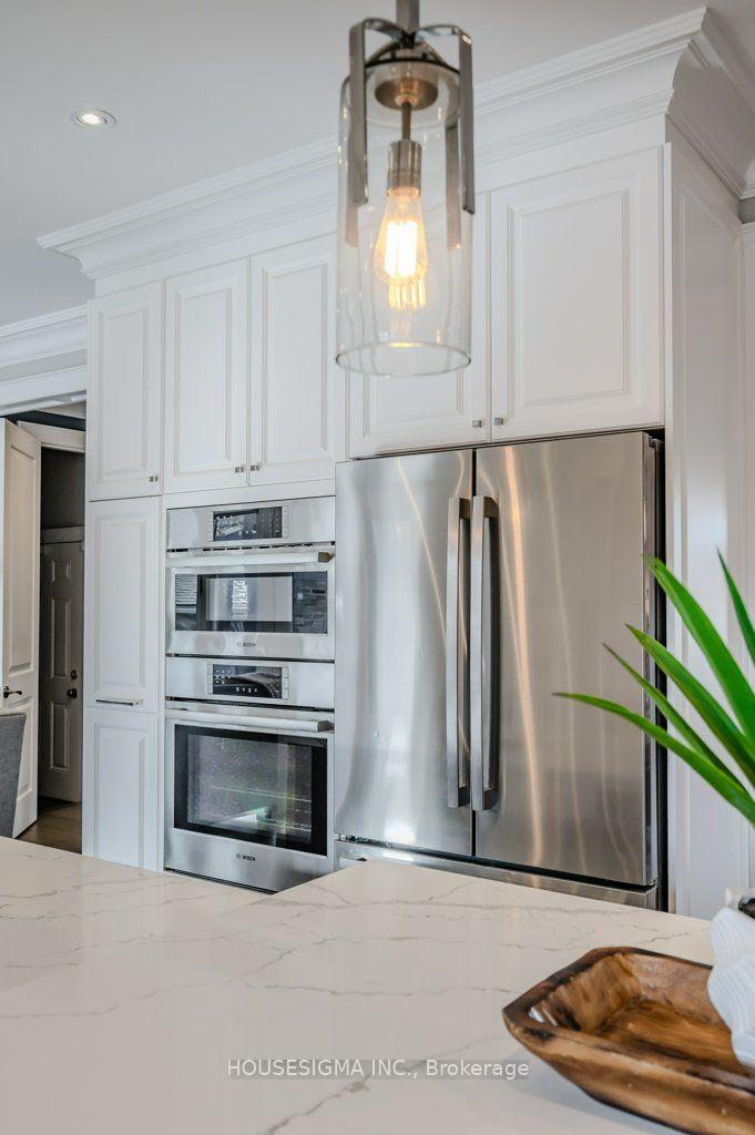 Photo 17 of 1298 Pinegrove Road, Oakville, West — HOMEH