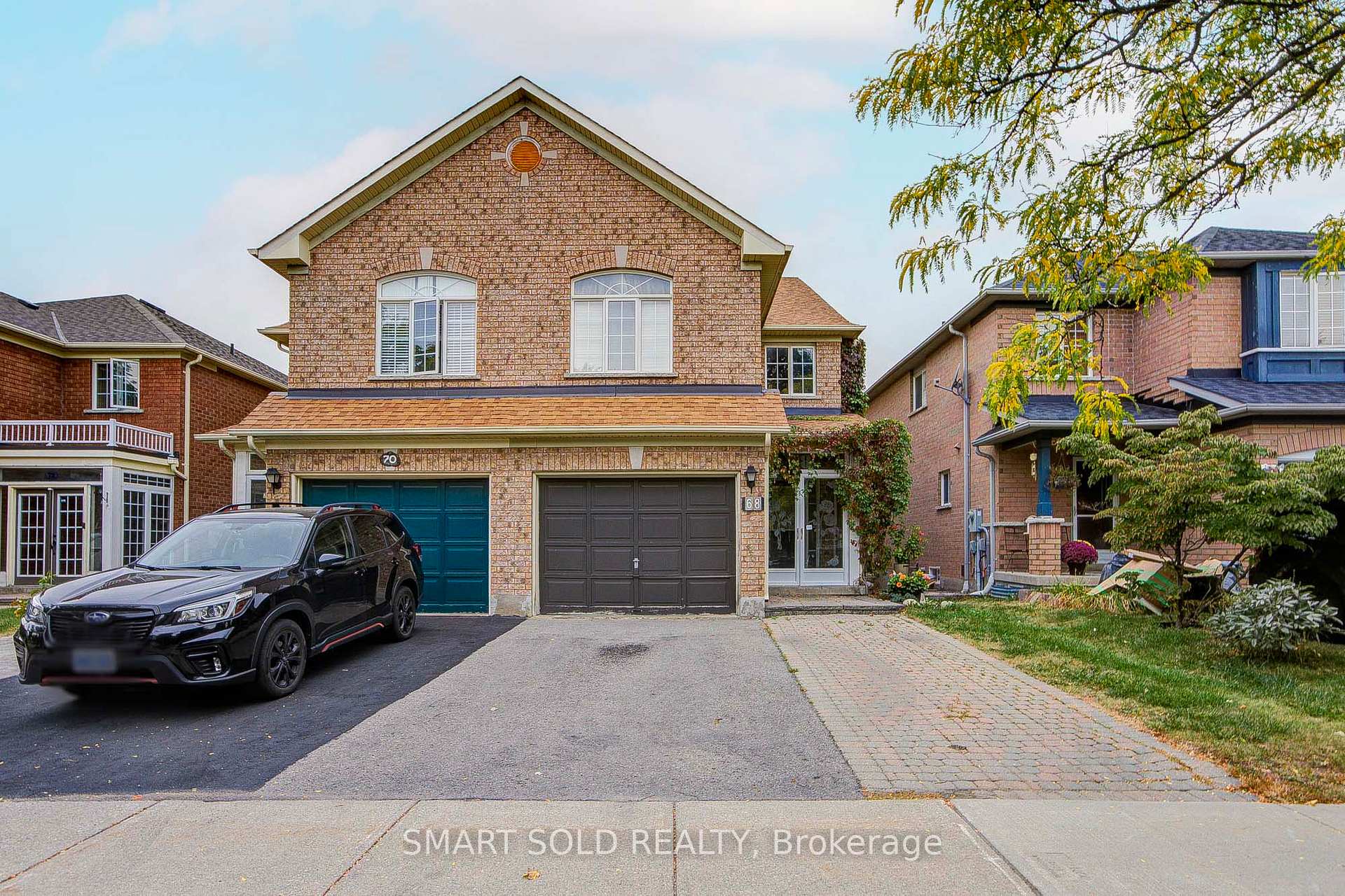 Photo 1 of 68 Harmony Road, Vaughan, Patterson — HOMEH