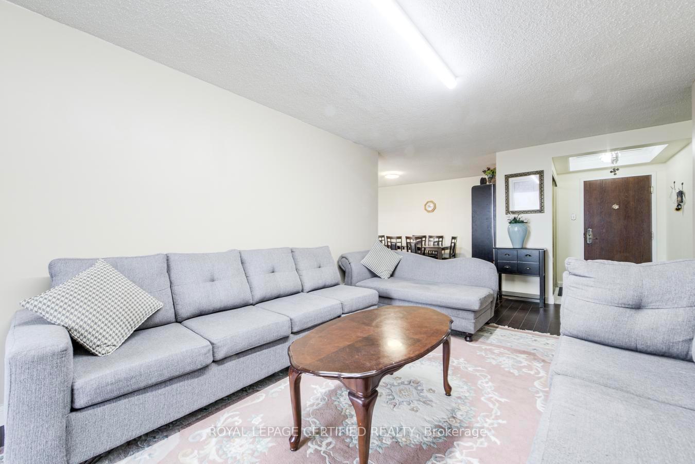 Photo 15 of Unit 2107, 22 Hanover Road, Brampton, Queen Street Corridor — HOMEH