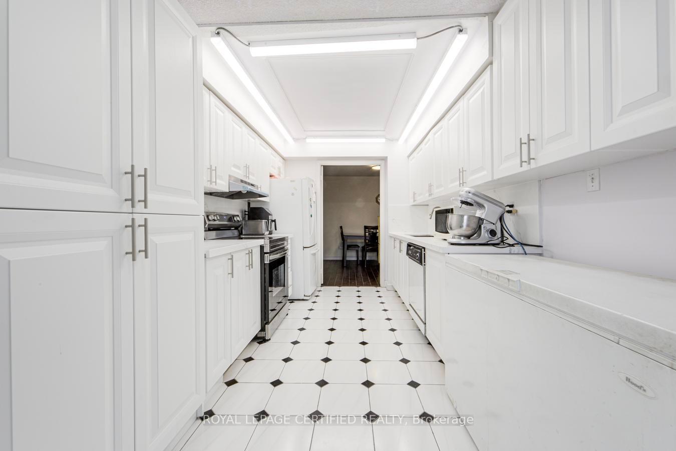 Photo 21 of Unit 2107, 22 Hanover Road, Brampton, Queen Street Corridor — HOMEH
