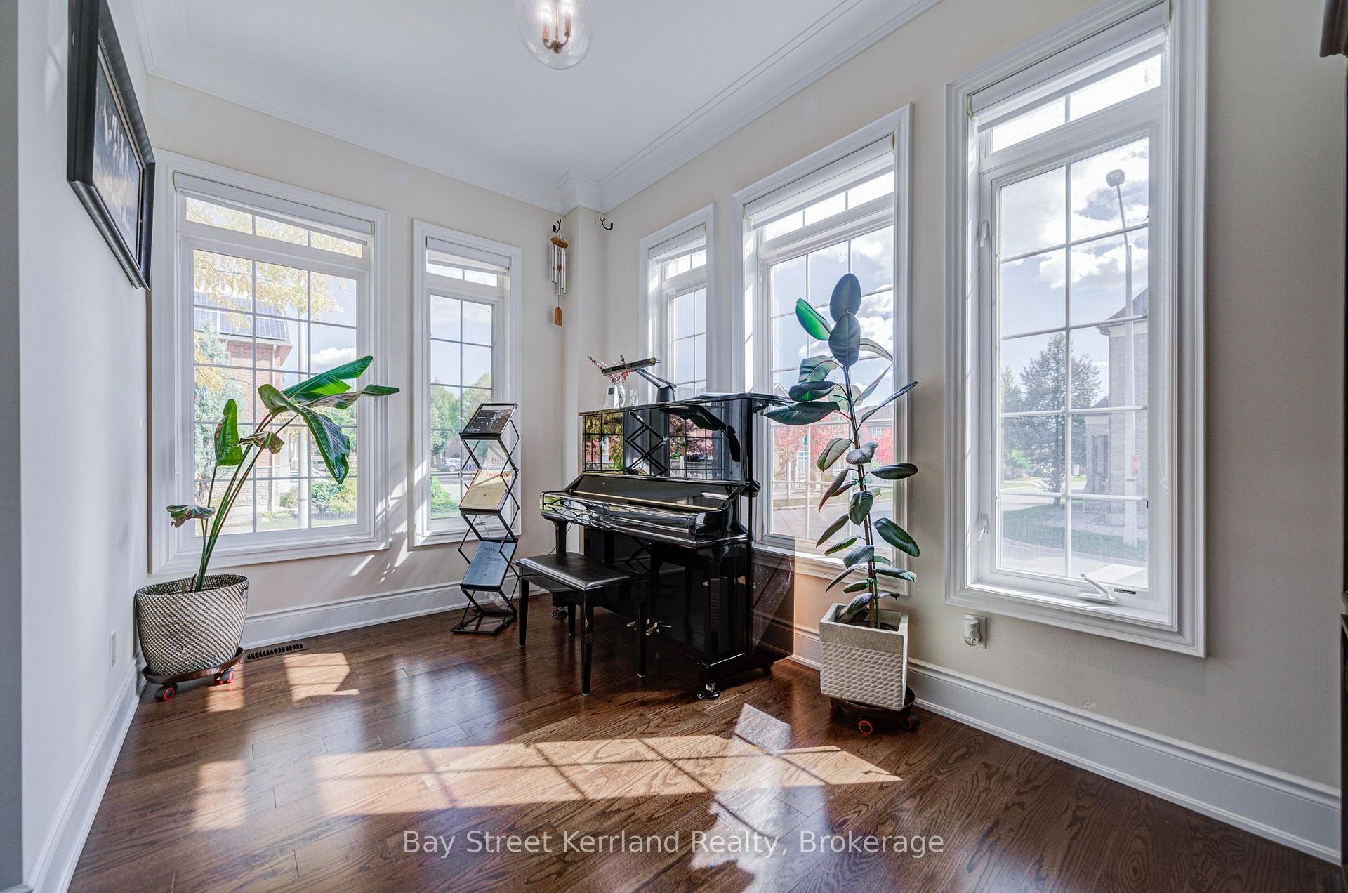 Photo 7 of 36 Willow Heights Boulevard, Markham, Cachet — HOMEH