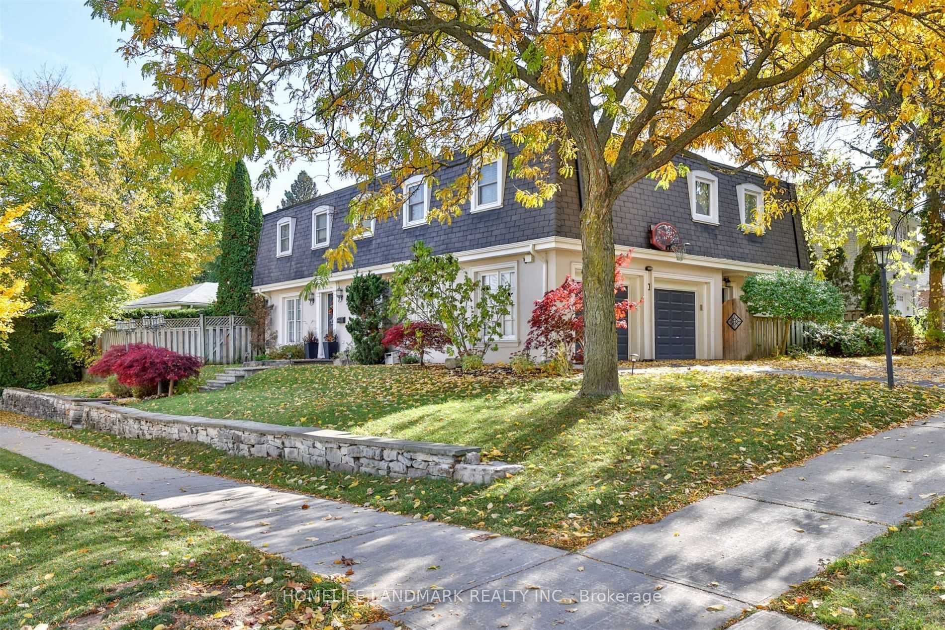 Photo 25 of 1 Montressor Drive, North York, St. Andrew-Windfields — HOMEH
