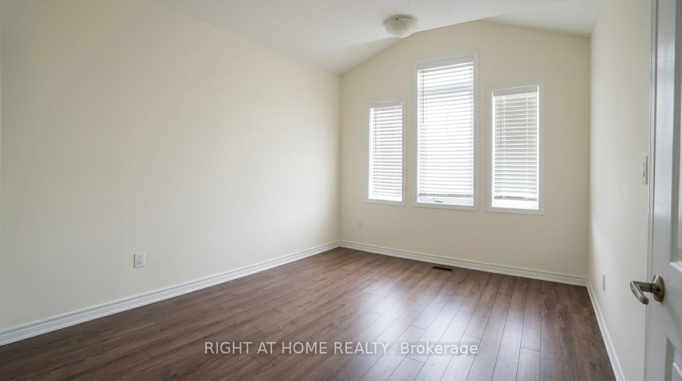 Photo 19 of Unit 37, 19 Ridge Road, Cambridge, Preston Heights — HOMEH