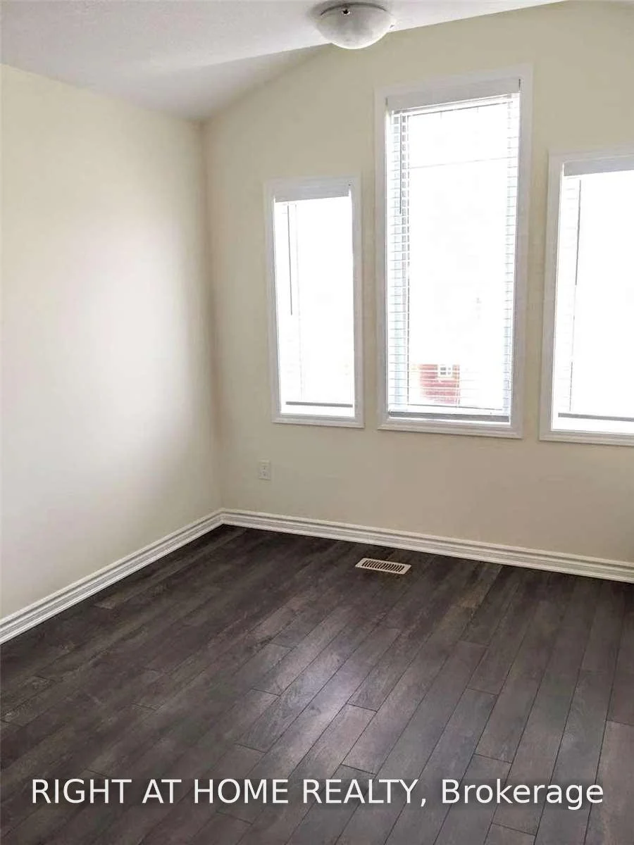 Photo 14 of Unit 37, 19 Ridge Road, Cambridge, Preston Heights — HOMEH