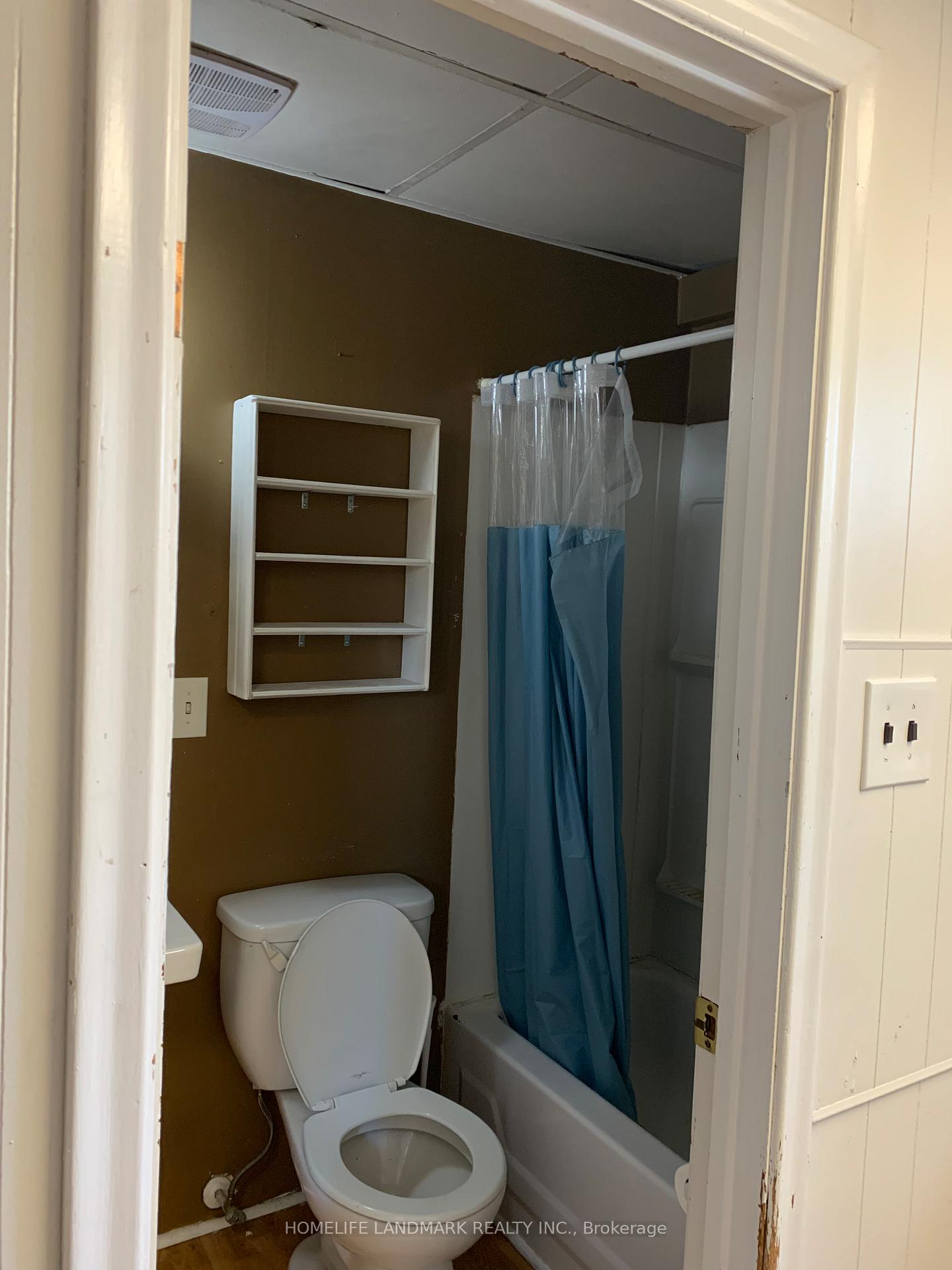 Photo 9 of Unit 9, 2 Bascom Street S, Uxbridge — HOMEH