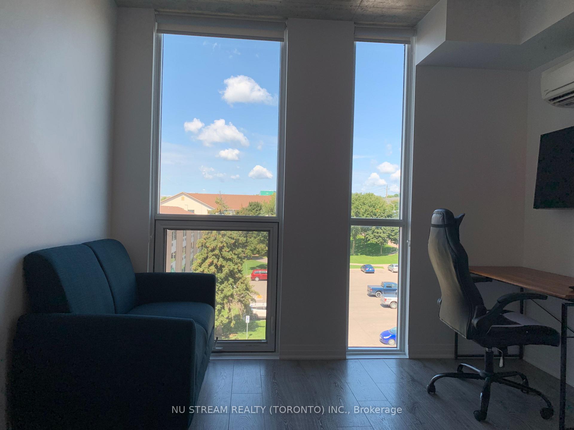 Photo 3 of Unit 423, 1900 Simcoe Street N, Oshawa, Samac — HOMEH