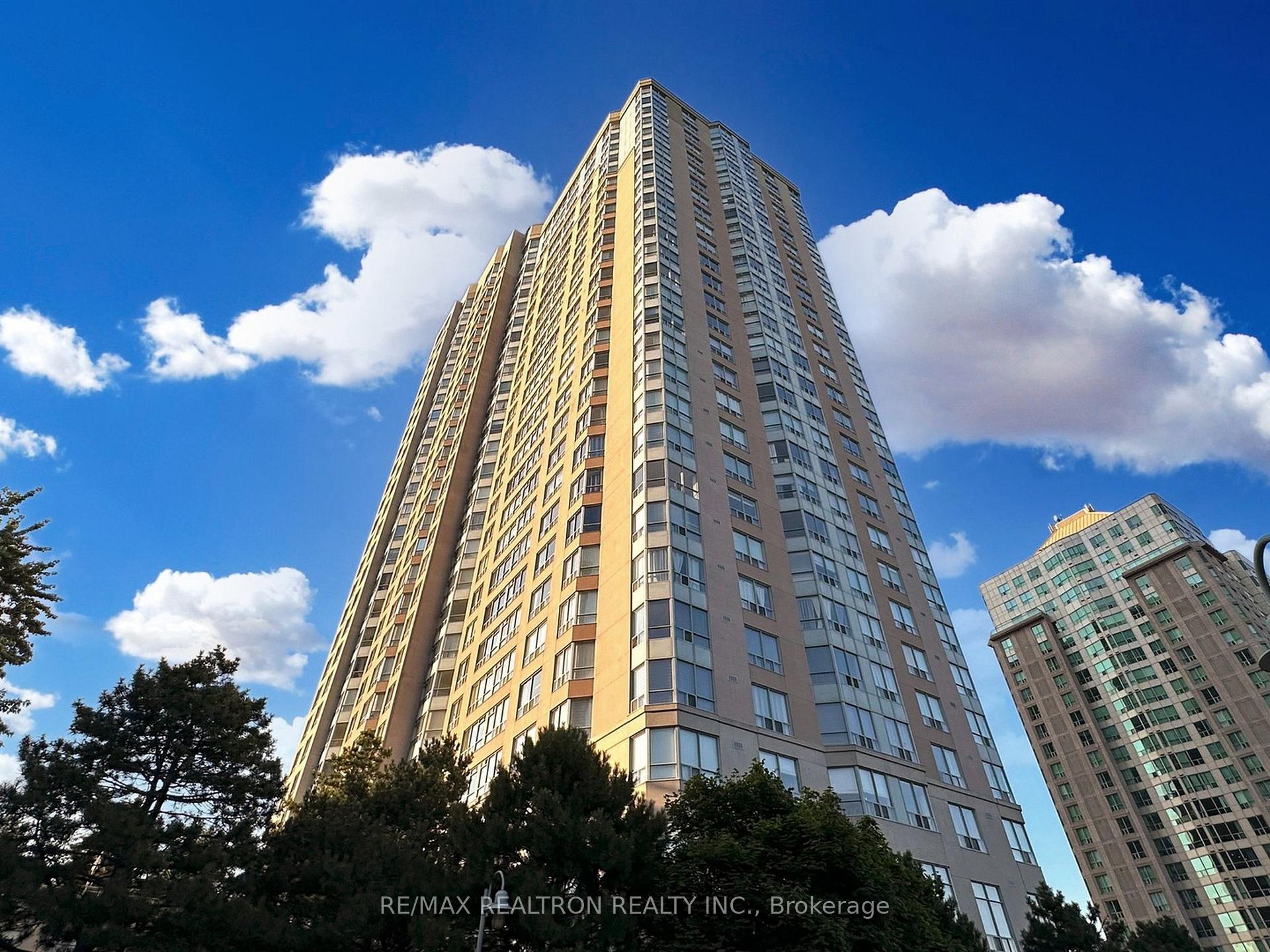 Photo 2 of Unit 1708, 88 Corporate Drive, Scarborough, Woburn — HOMEH