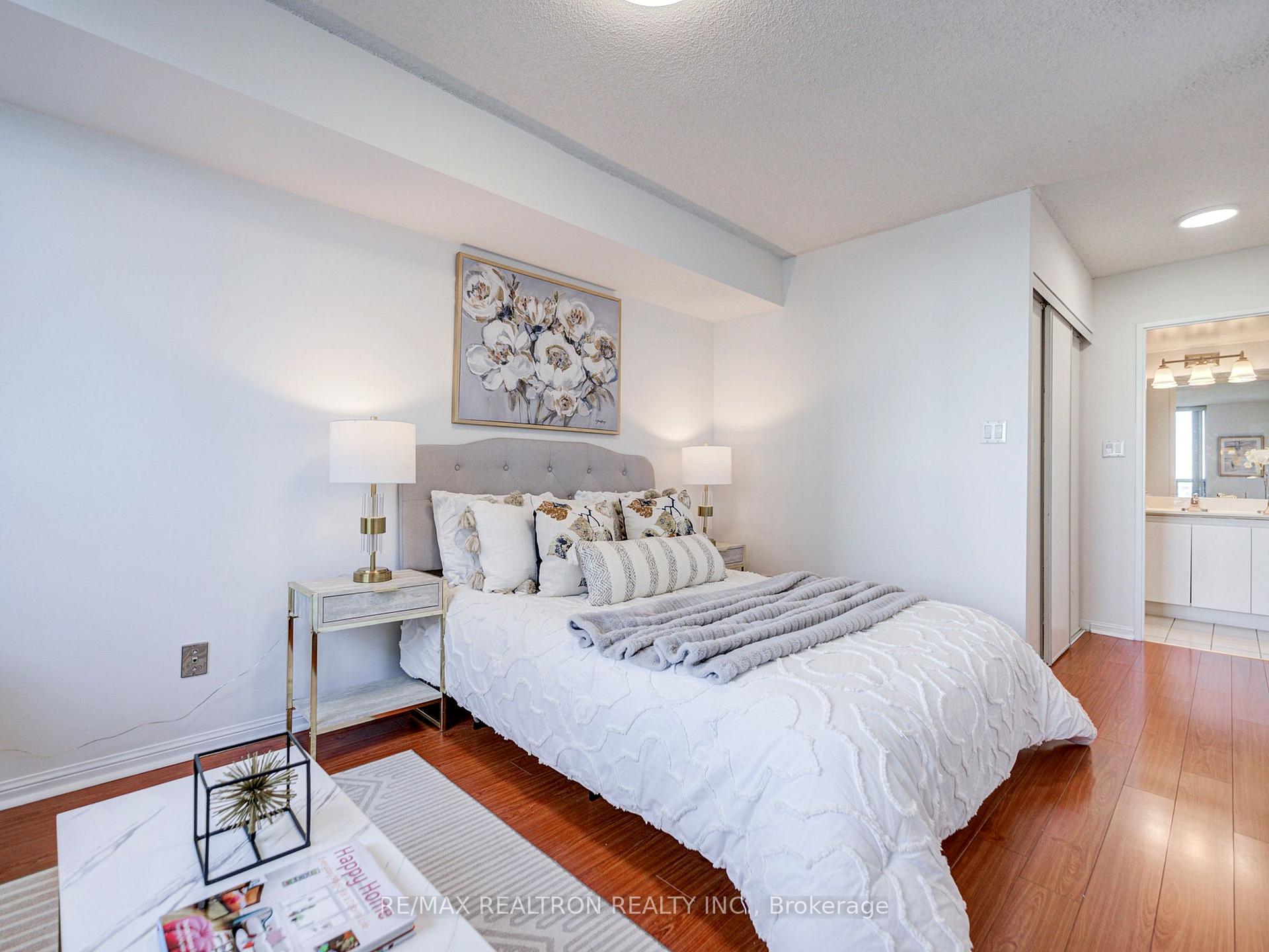 Photo 23 of Unit 1708, 88 Corporate Drive, Scarborough, Woburn — HOMEH