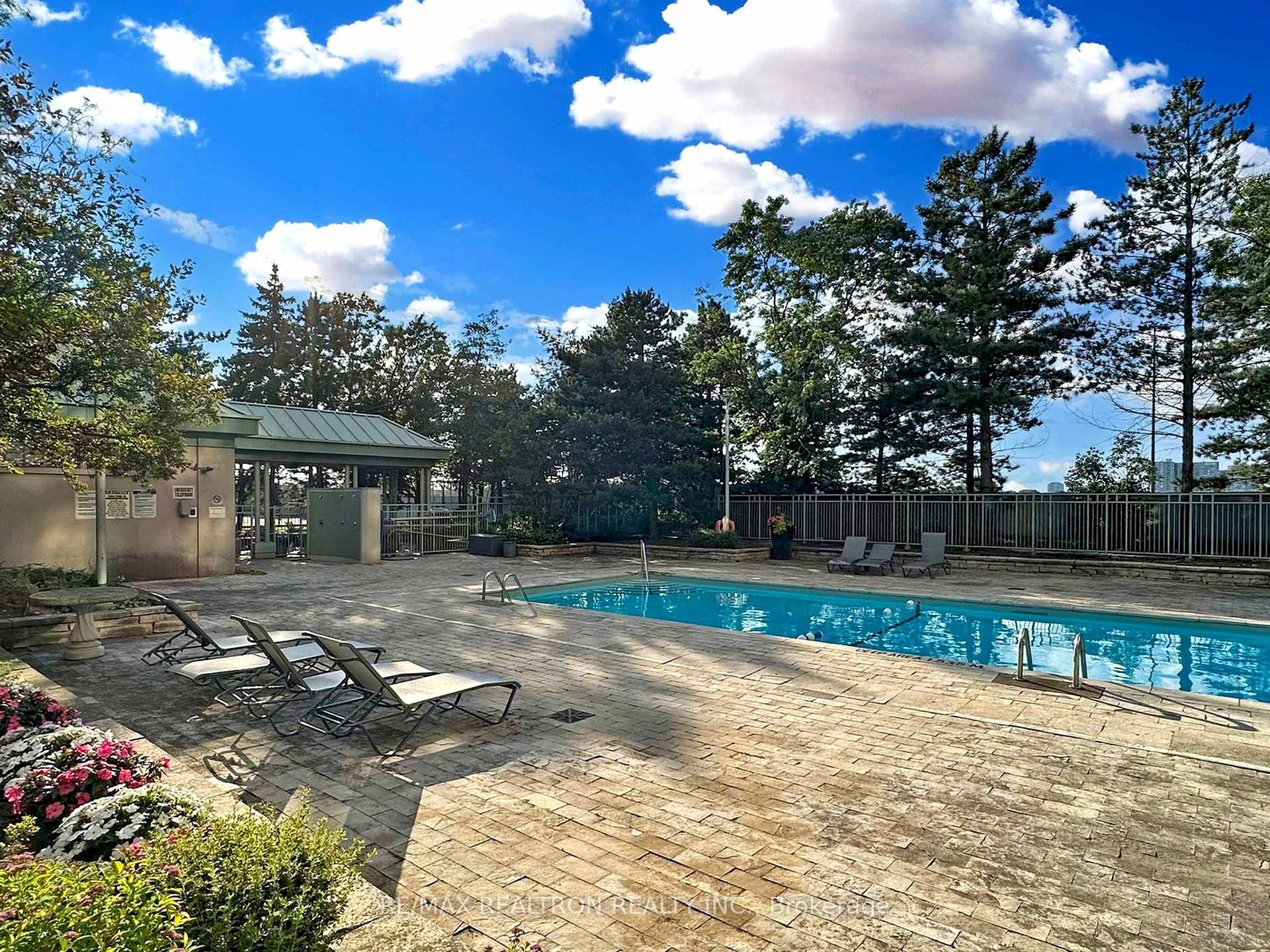 Photo 40 of Unit 1708, 88 Corporate Drive, Scarborough, Woburn — HOMEH
