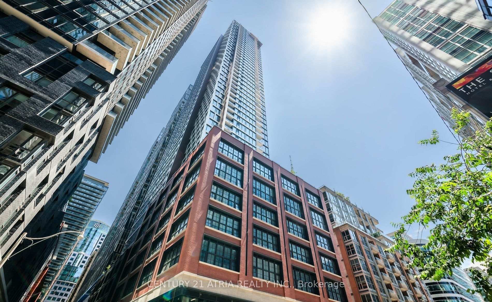 Photo 2 of Unit 3202, 55 Mercer Street, Toronto, Waterfront Communities — HOMEH