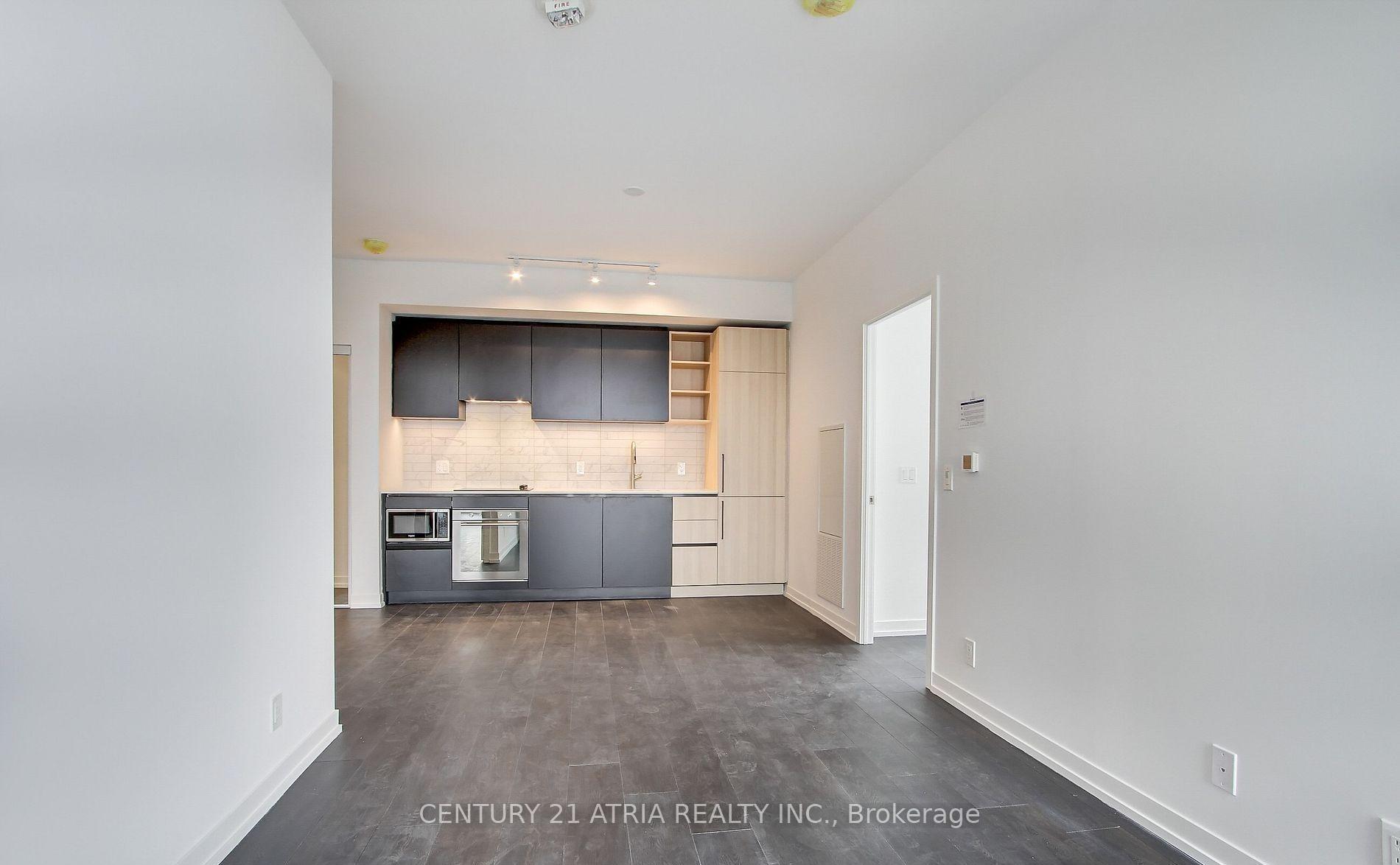 Photo 8 of Unit 3202, 55 Mercer Street, Toronto, Waterfront Communities — HOMEH