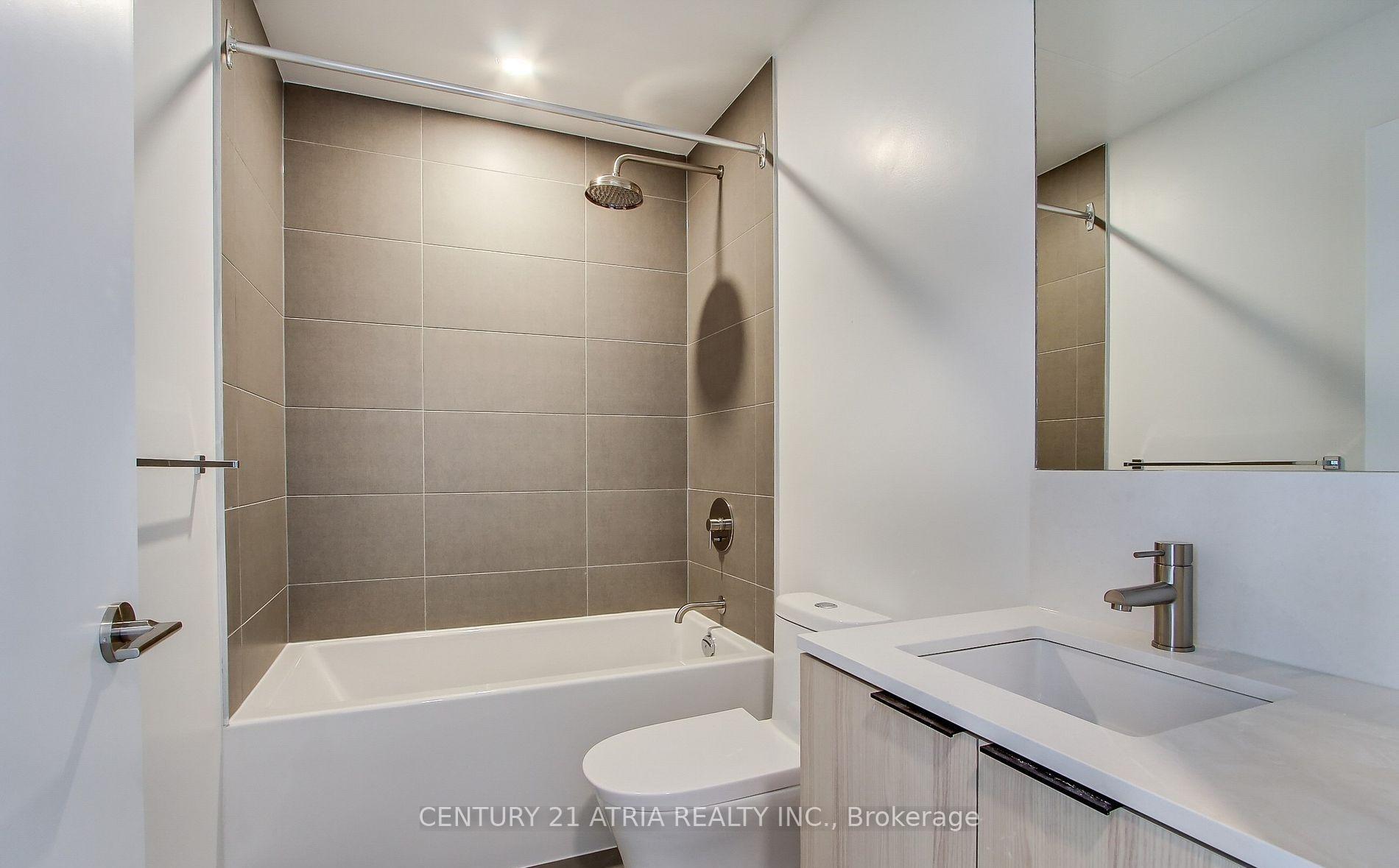 Photo 10 of Unit 3202, 55 Mercer Street, Toronto, Waterfront Communities — HOMEH