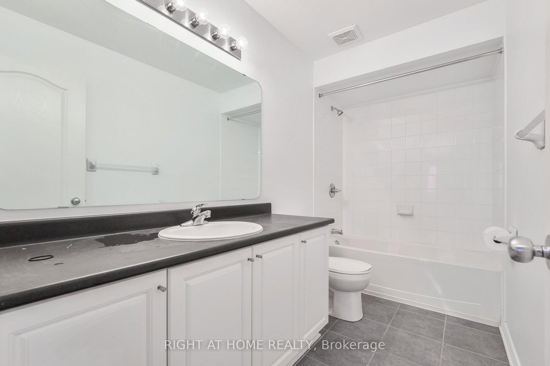 Photo 23 of 514 Cherokee Way, Ottawa, Stittsville (North) — HOMEH