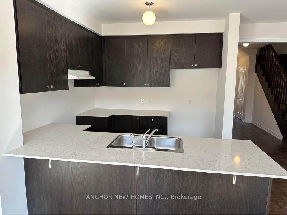 Photo 5 of 2021 Horace Duncan Crescent, Oshawa, Kedron — HOMEH