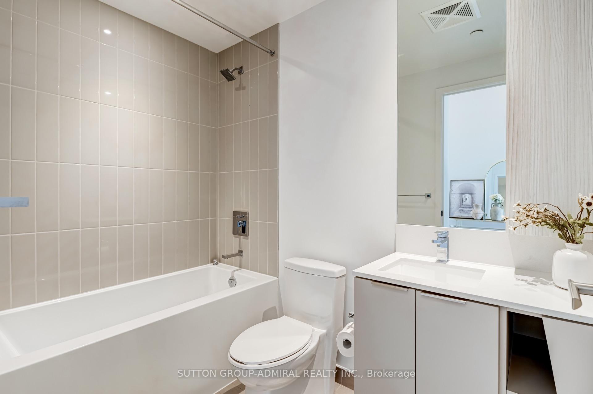 Photo 18 of Unit 2401, 3900 Confederation Parkway, Mississauga, City Centre — HOMEH