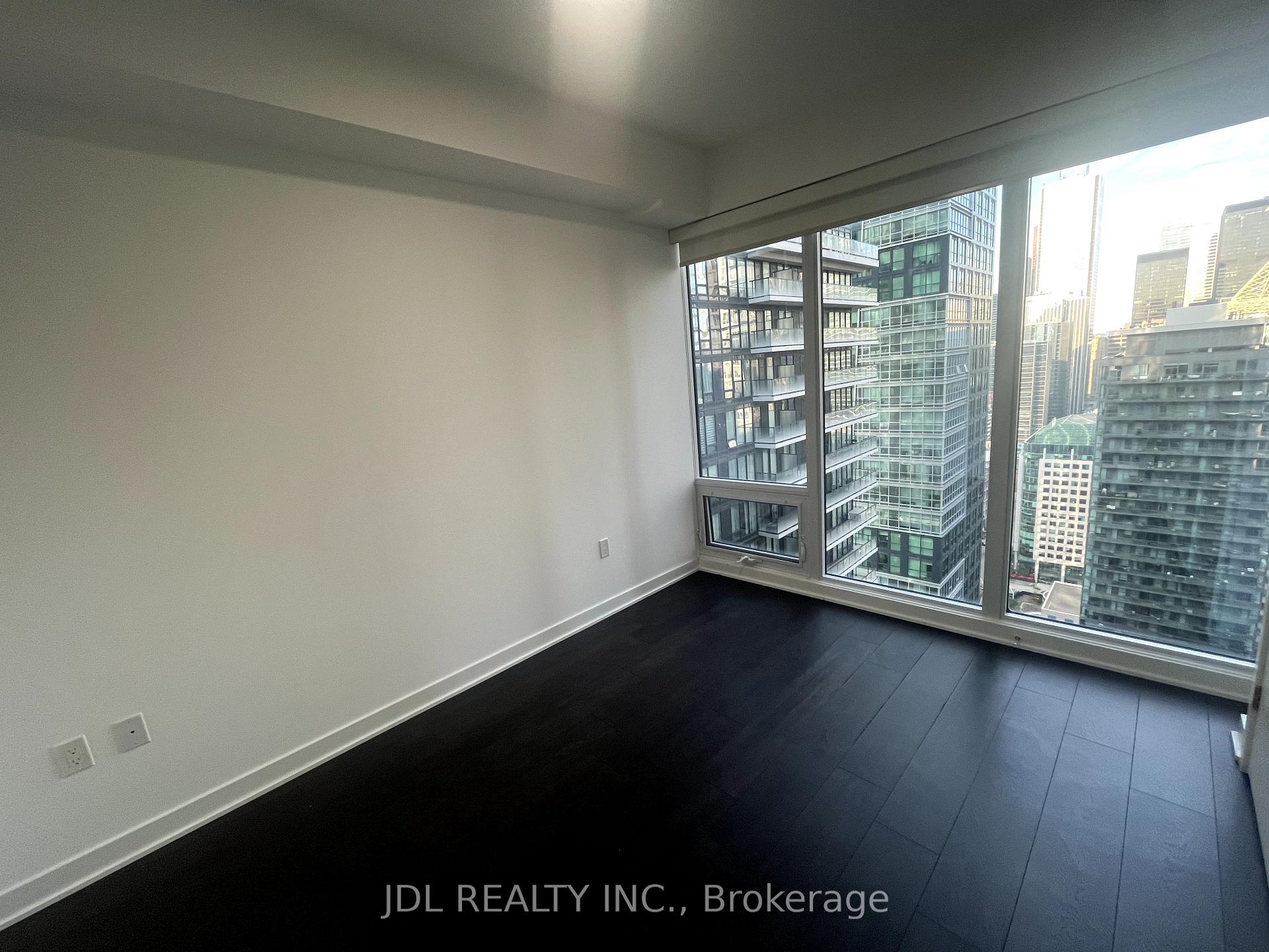 Photo 13 of Unit 4101, 115 Blue Jays Way, Toronto, Waterfront Communities — HOMEH