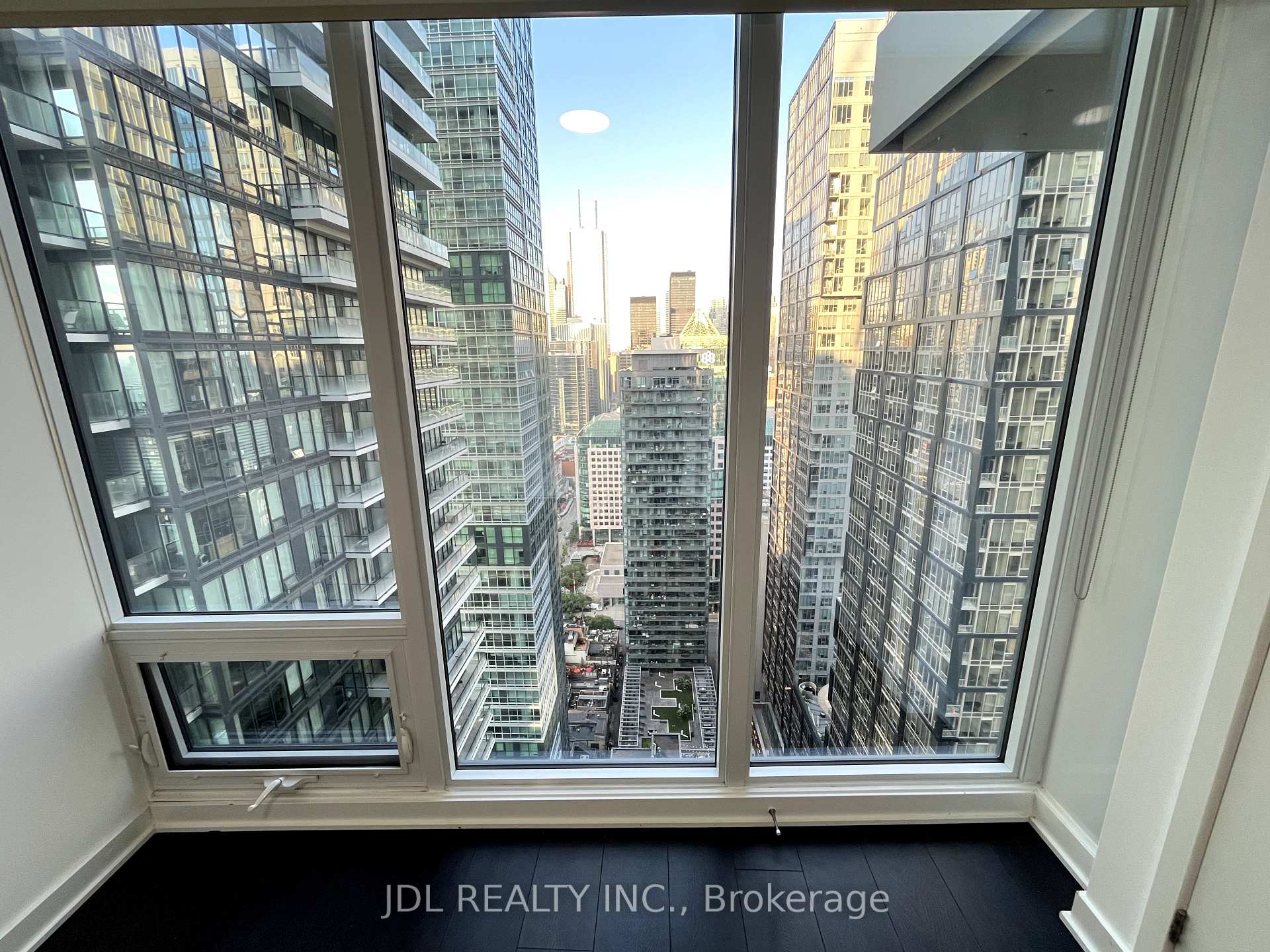 Photo 28 of Unit 4101, 115 Blue Jays Way, Toronto, Waterfront Communities — HOMEH