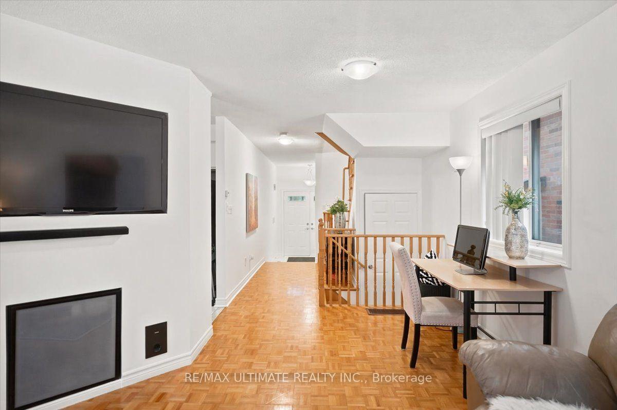 Photo 2 of 50 Sam Frustaglio Drive, North York, Weston — HOMEH