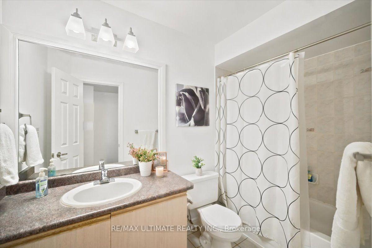Photo 24 of 50 Sam Frustaglio Drive, North York, Weston — HOMEH