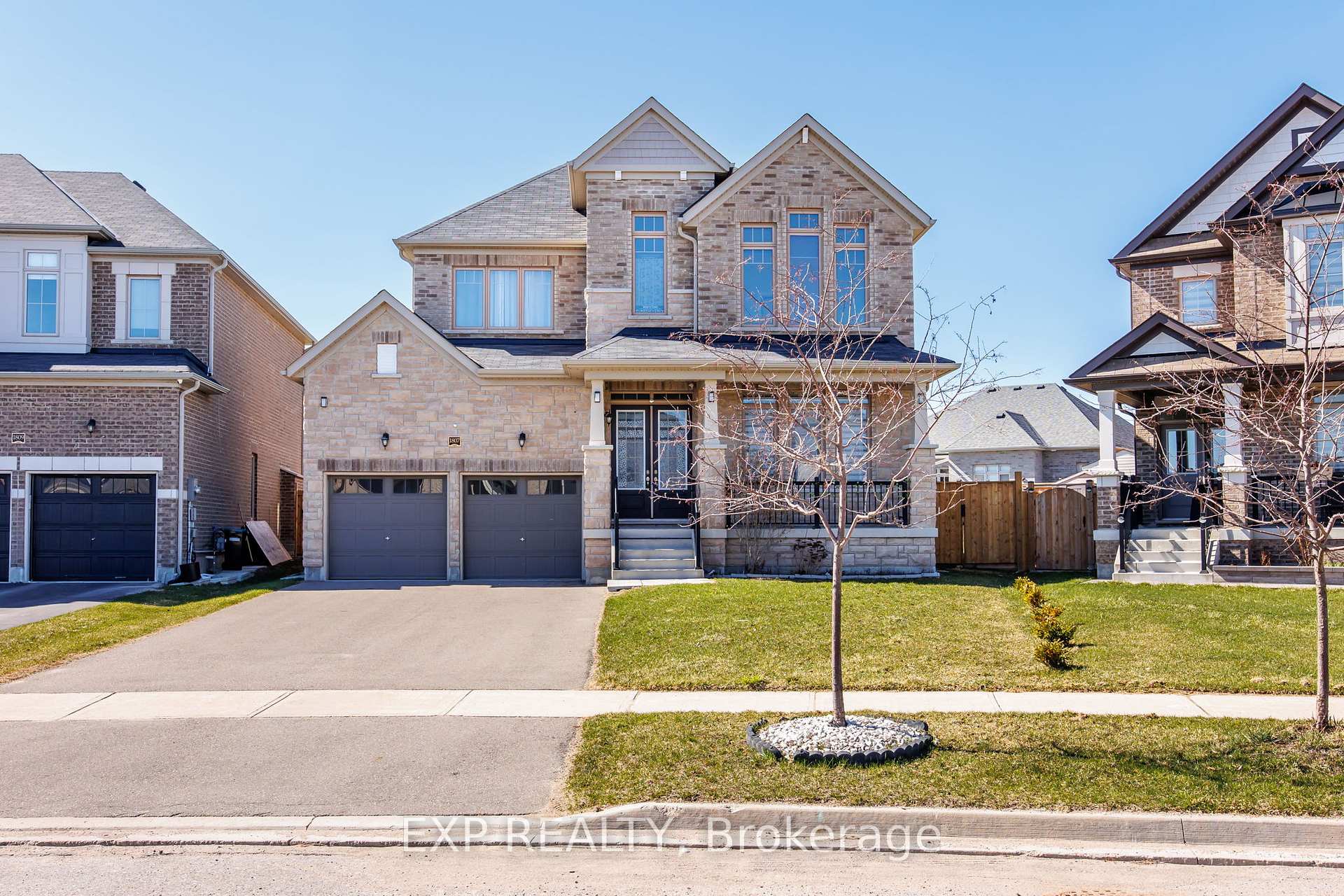 Photo of 1807 Emberton Way