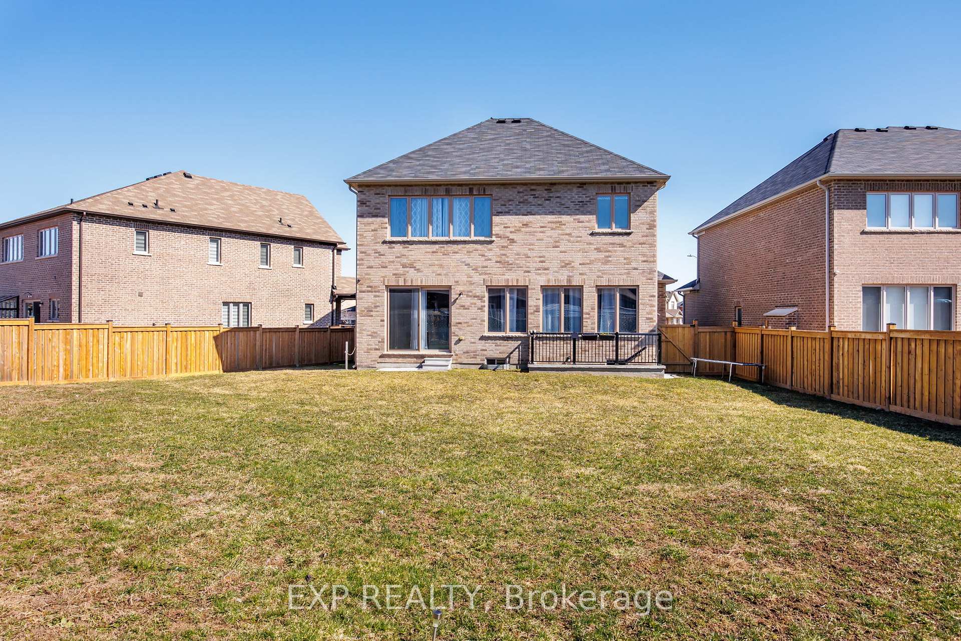 Photo 44 of 1807 Emberton Way, Innisfil, Rural Innisfil — HOMEH
