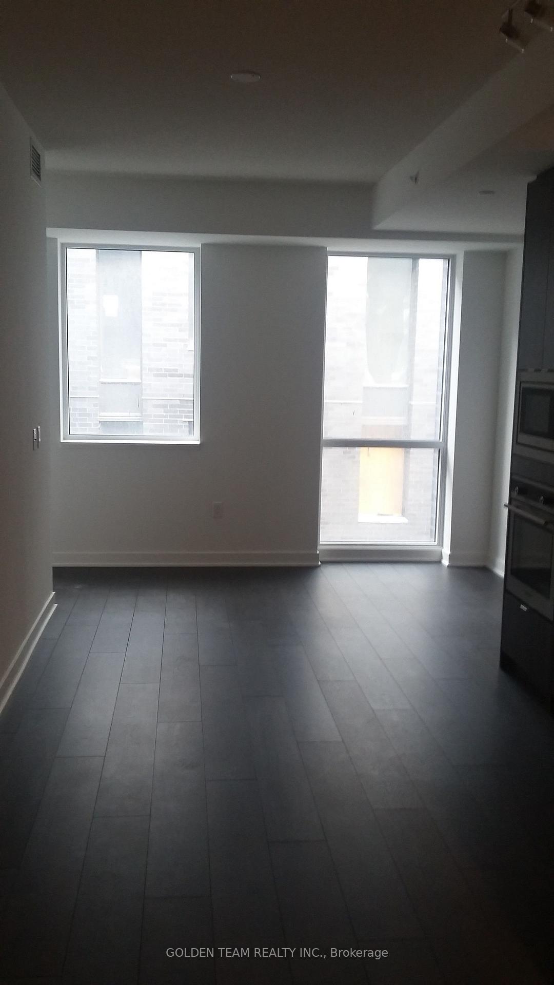 Photo 3 of Unit 507, 115 Blue Jays Way, Toronto, Waterfront Communities — HOMEH