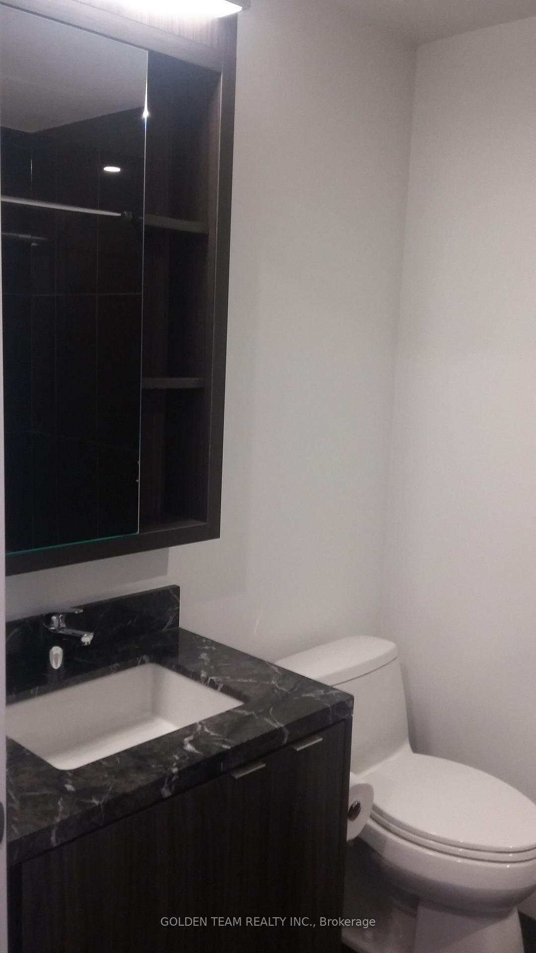 Photo 7 of Unit 507, 115 Blue Jays Way, Toronto, Waterfront Communities — HOMEH