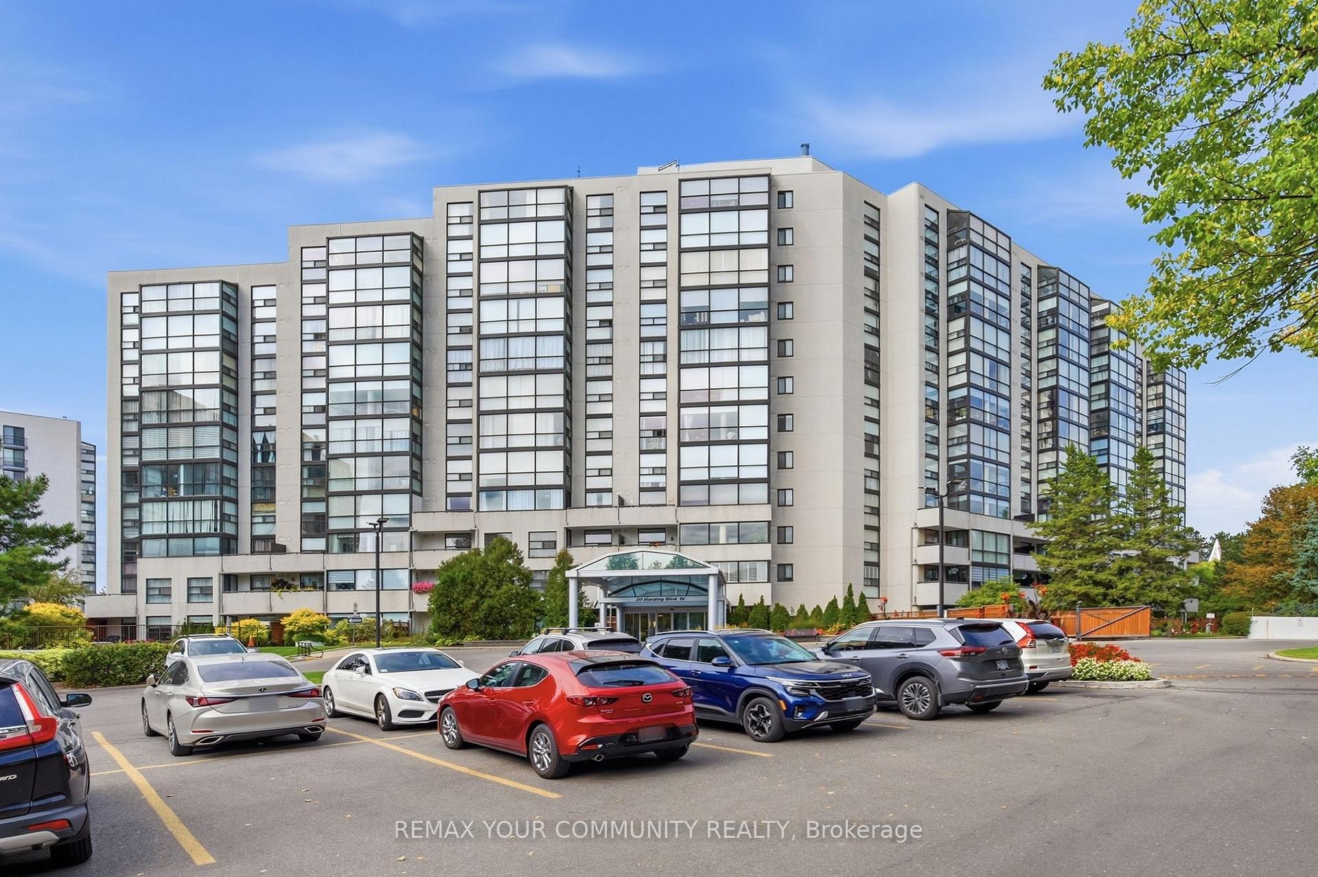 Photo of Unit 402, 20 Harding Boulevard