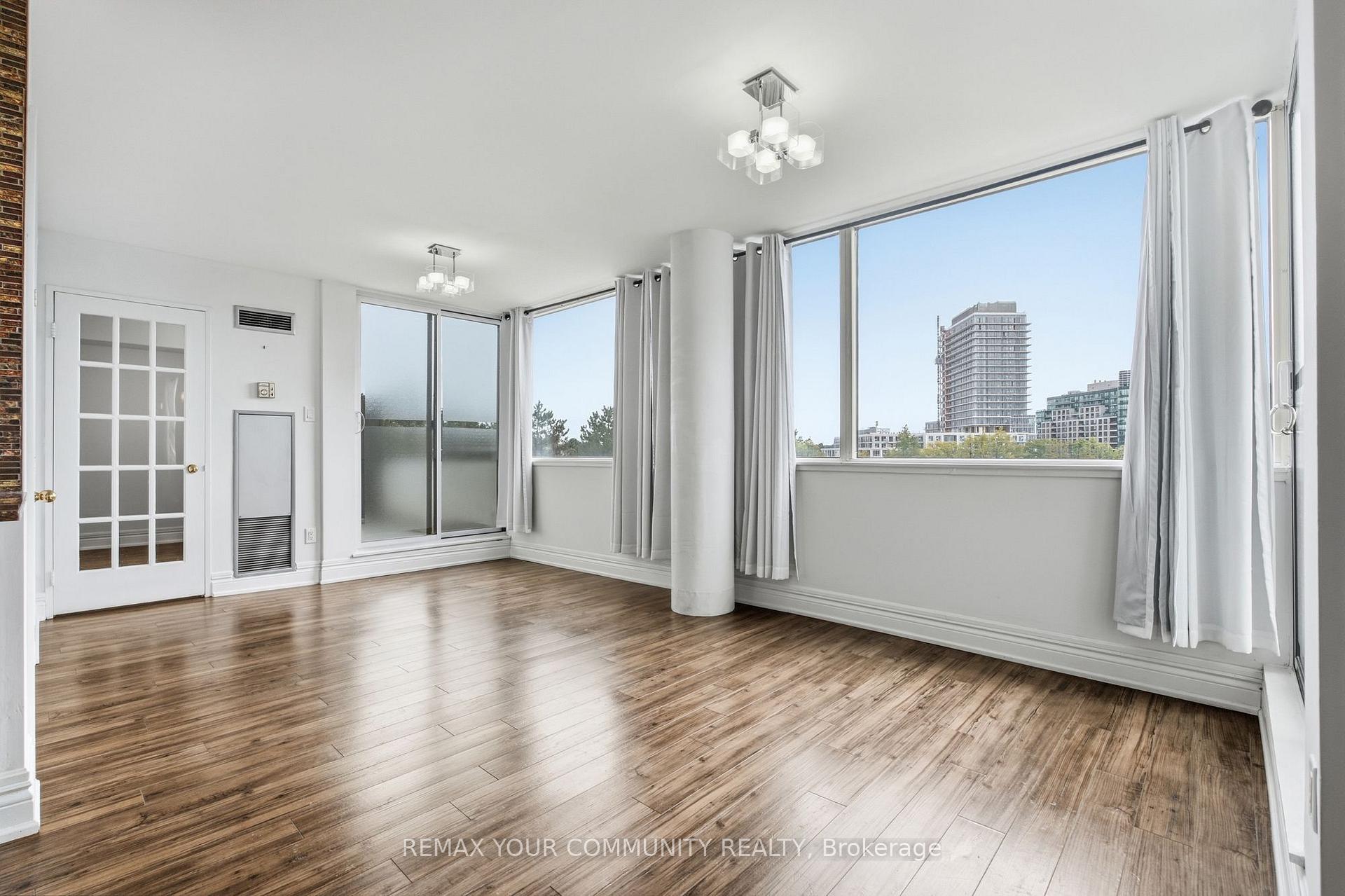 Photo 12 of Unit 402, 20 Harding Boulevard, Richmond Hill, North Richvale — HOMEH