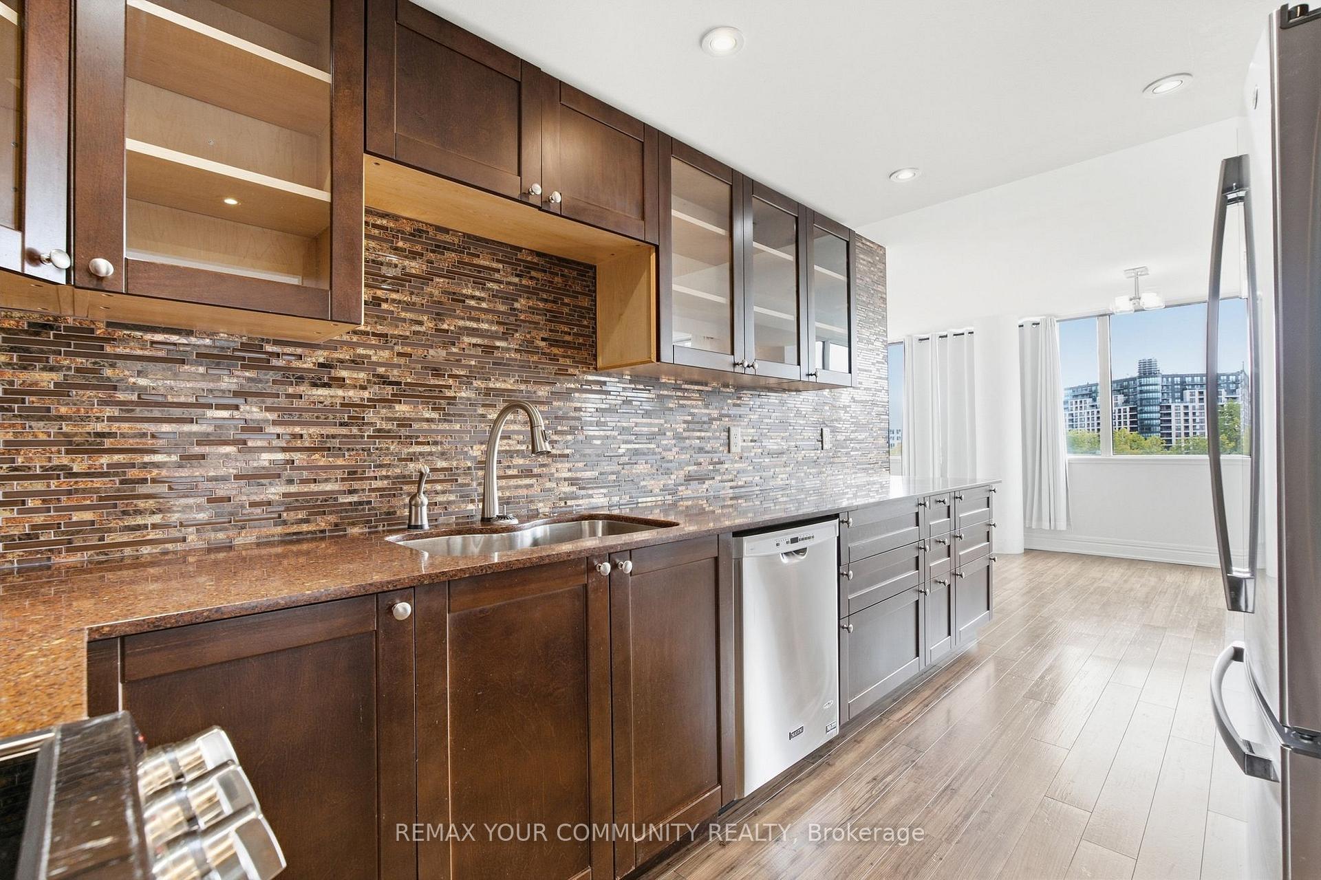 Photo 18 of Unit 402, 20 Harding Boulevard, Richmond Hill, North Richvale — HOMEH