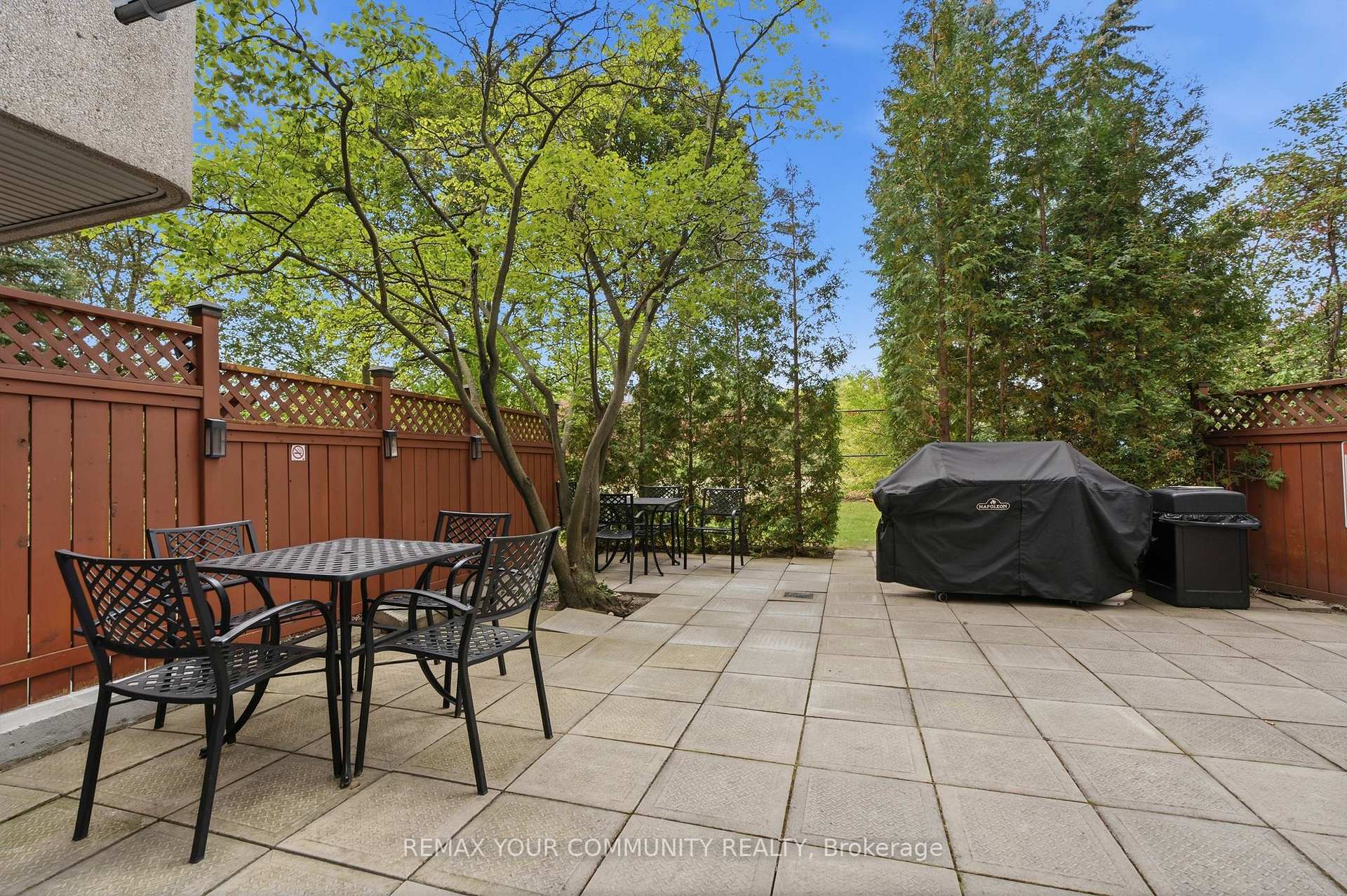 Photo 42 of Unit 402, 20 Harding Boulevard, Richmond Hill, North Richvale — HOMEH