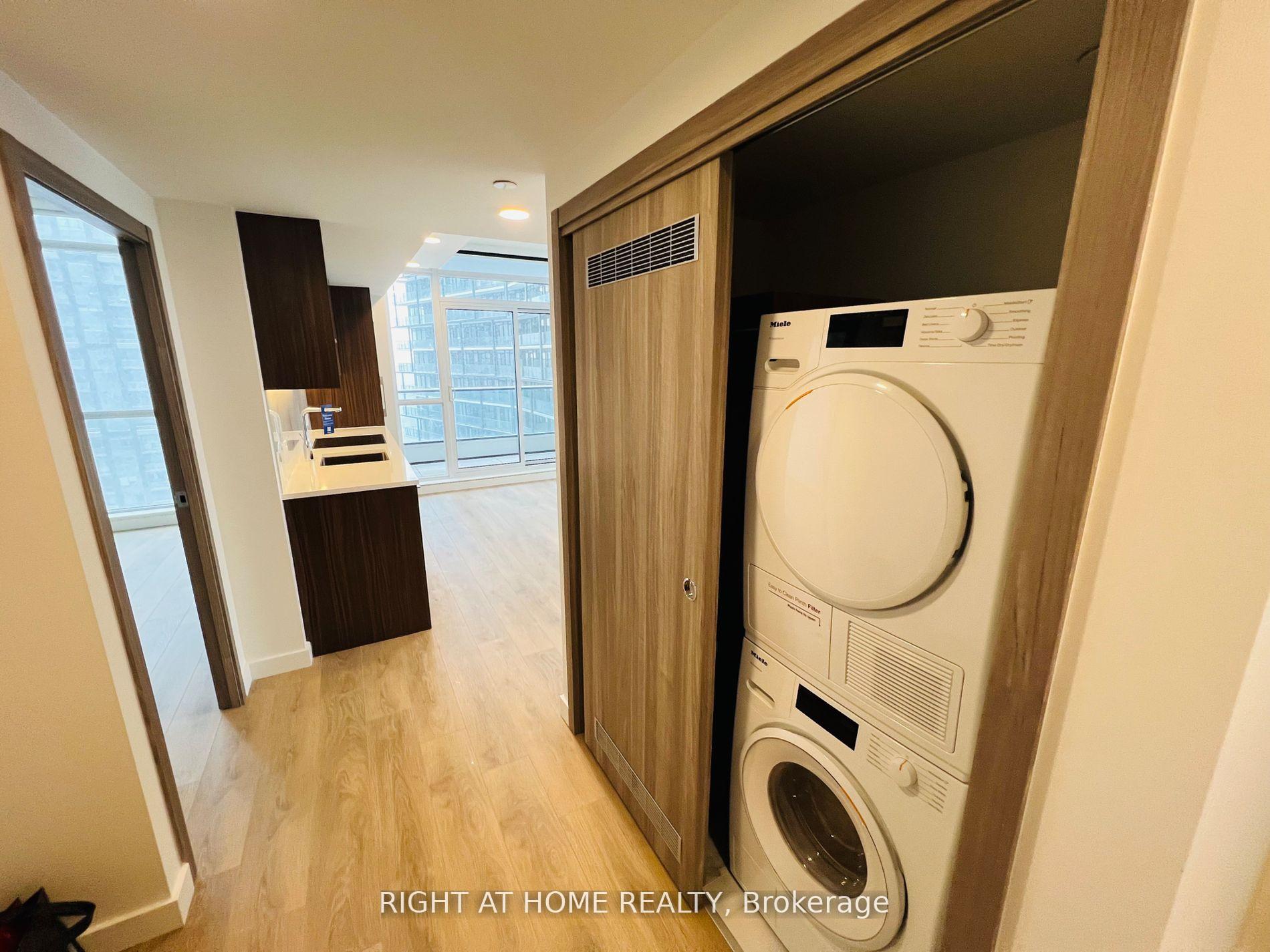 Photo 12 of Unit 2311, 38 Widmer Street, Toronto, Waterfront Communities — HOMEH
