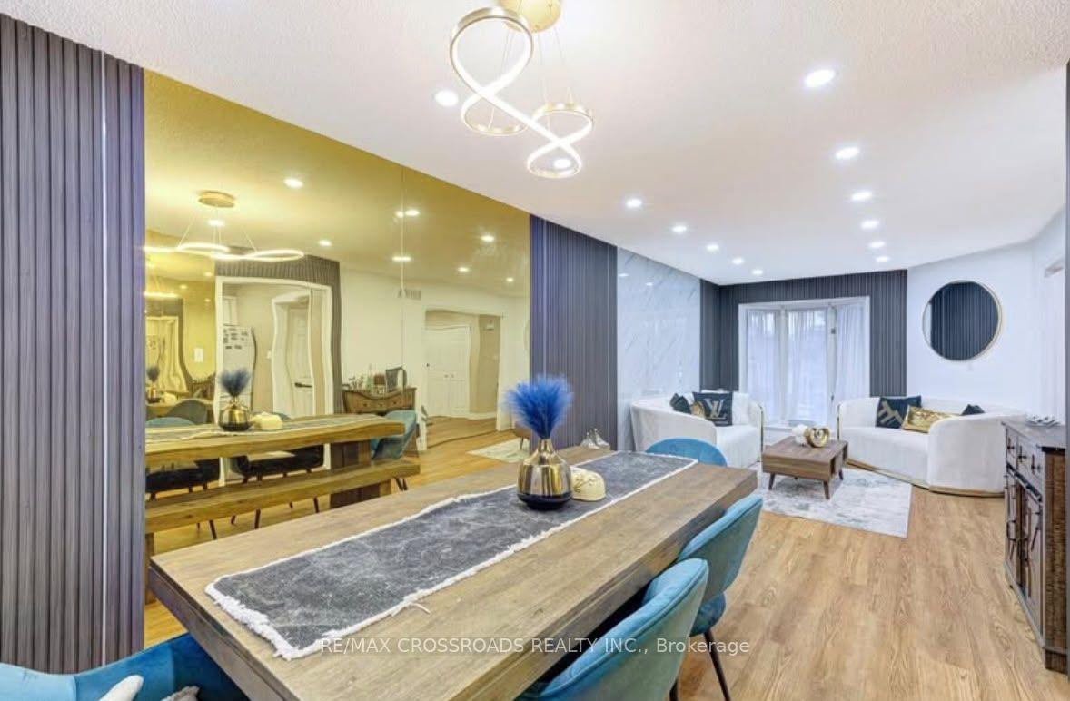 Photo 12 of 11 Murkar Crescent, Whitby, Blue Grass Meadows — HOMEH