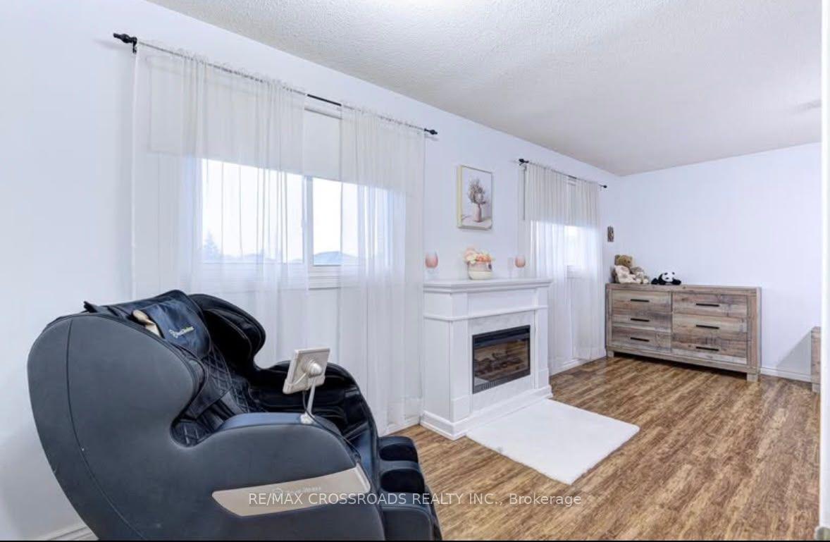 Photo 30 of 11 Murkar Crescent, Whitby, Blue Grass Meadows — HOMEH