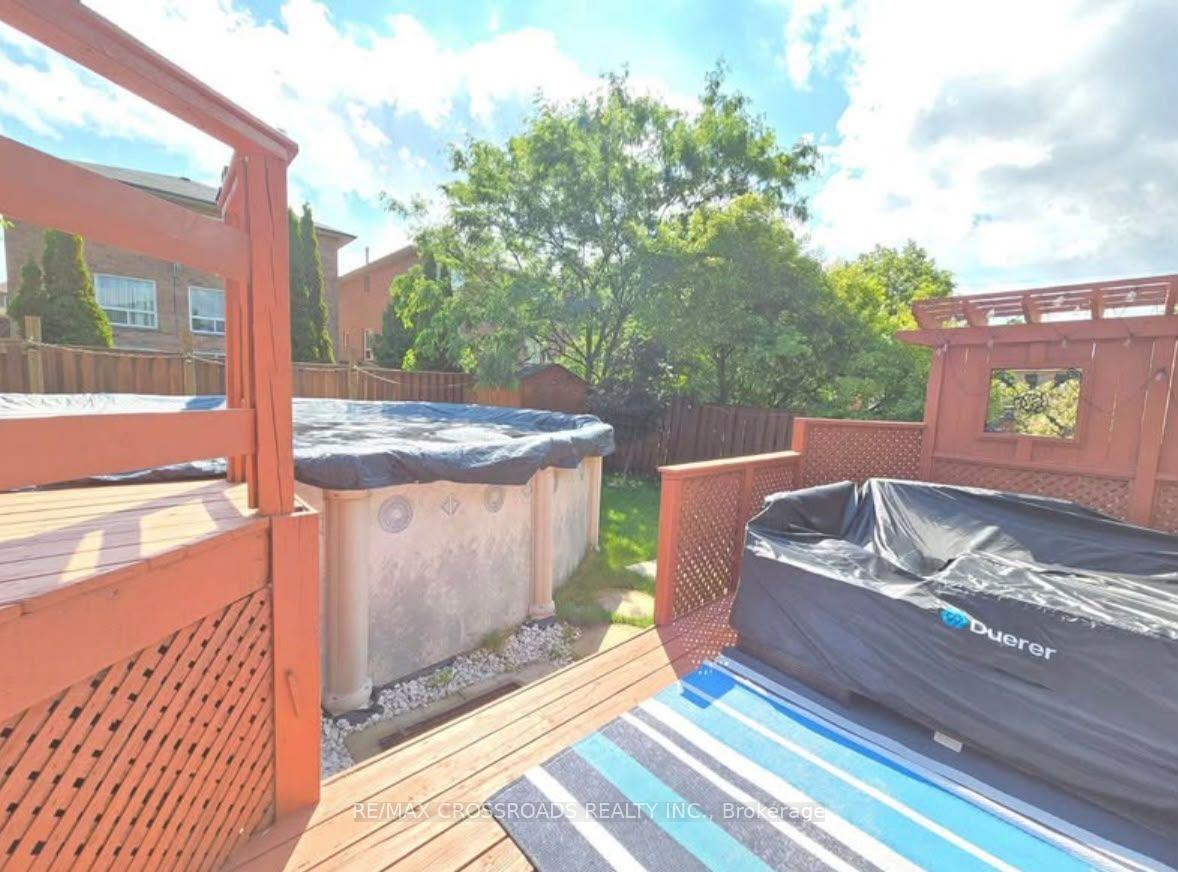 Photo 38 of 11 Murkar Crescent, Whitby, Blue Grass Meadows — HOMEH
