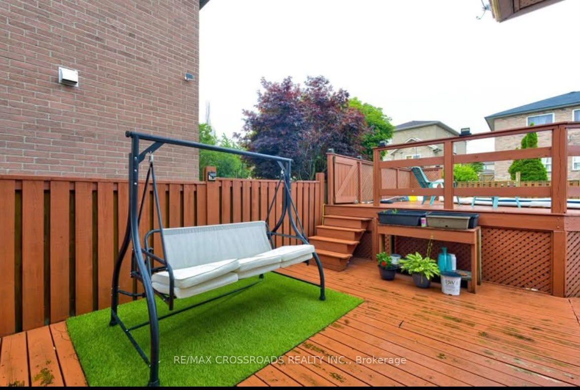 Photo 40 of 11 Murkar Crescent, Whitby, Blue Grass Meadows — HOMEH