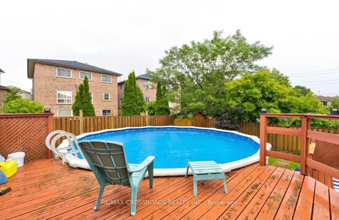 Photo 41 of 11 Murkar Crescent, Whitby, Blue Grass Meadows — HOMEH