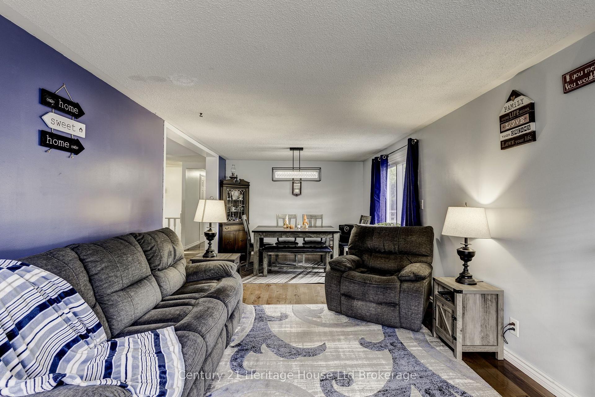 Photo 6 of 124 Innes Street, Ingersoll, Ingersoll - North — HOMEH