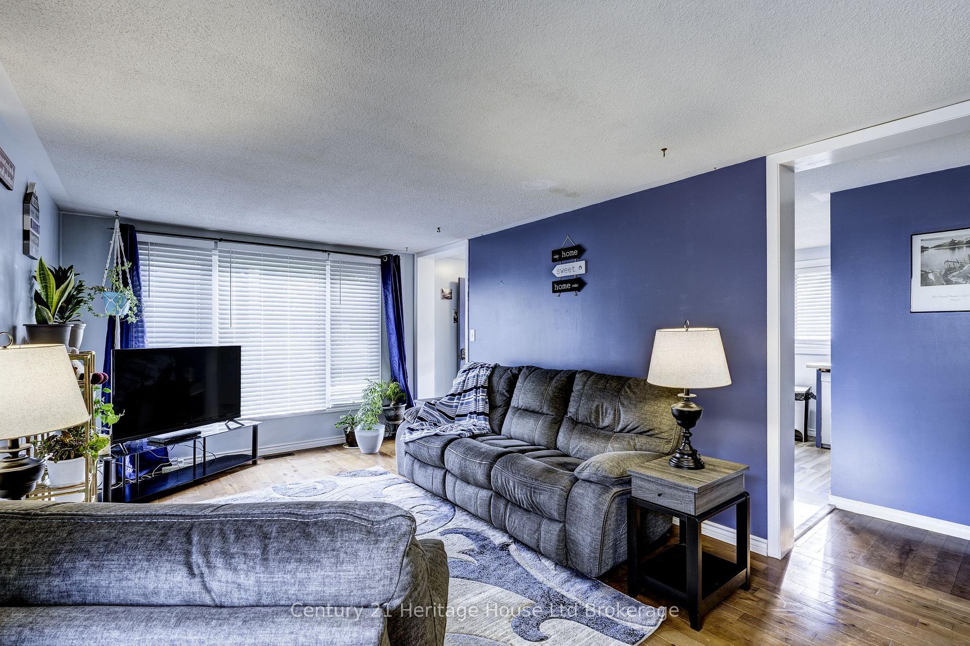 Photo 9 of 124 Innes Street, Ingersoll, Ingersoll - North — HOMEH