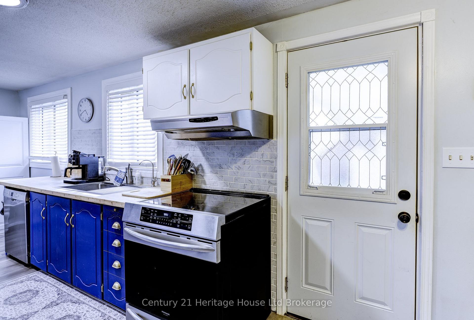 Photo 17 of 124 Innes Street, Ingersoll, Ingersoll - North — HOMEH