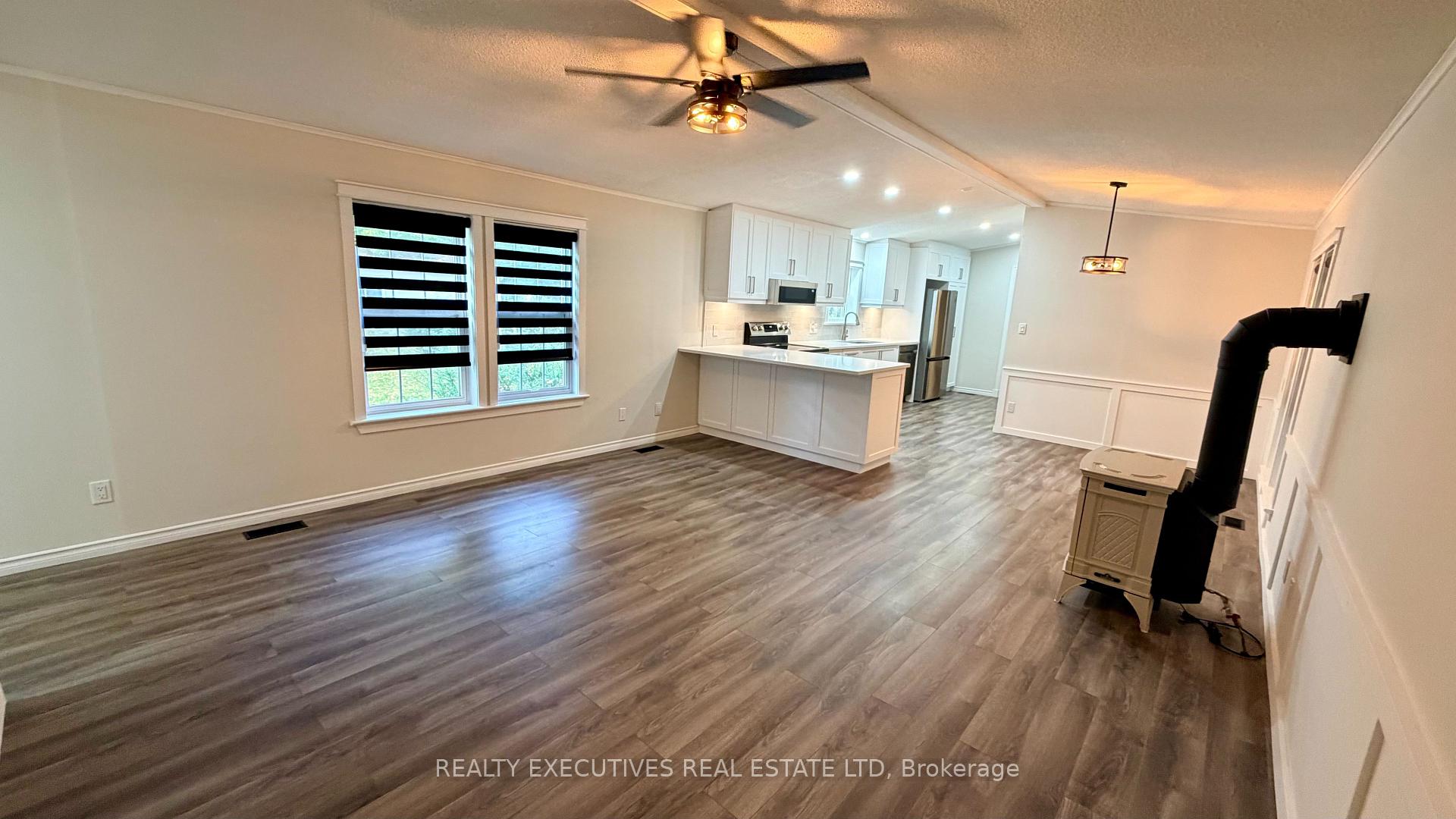 Photo 12 of Unit 11, 10146 County 43 Road, North Dundas, North Dundas (Mountain) Twp — HOMEH