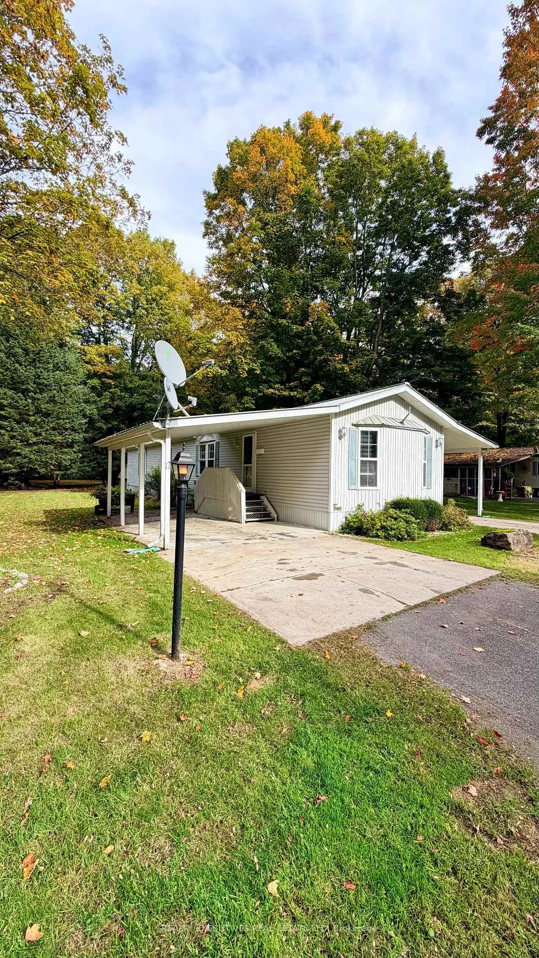 Photo 4 of Unit 11, 10146 County 43 Road, North Dundas, North Dundas (Mountain) Twp — HOMEH