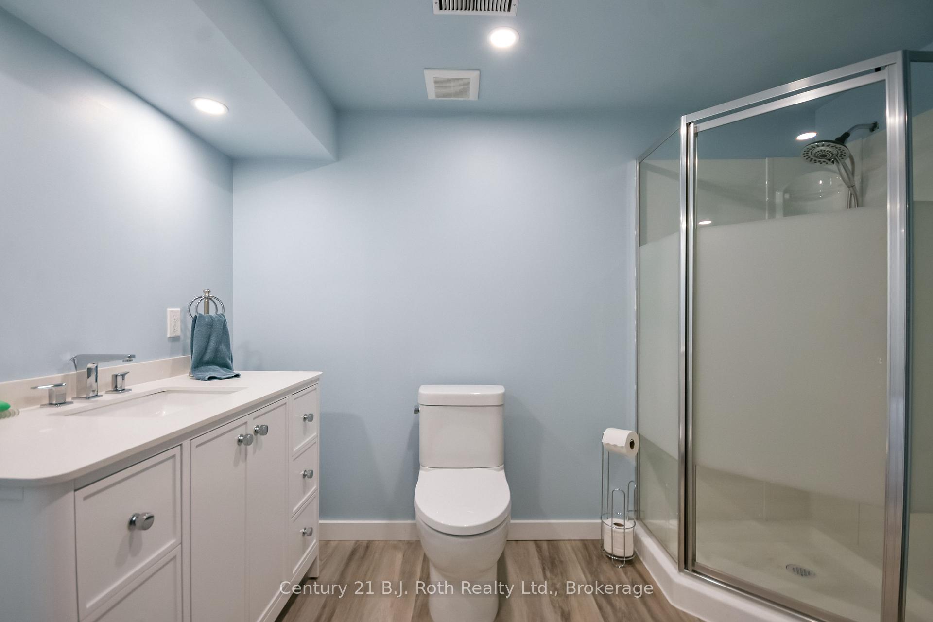 Photo 11 of 208 Diana Drive, Orillia — HOMEH