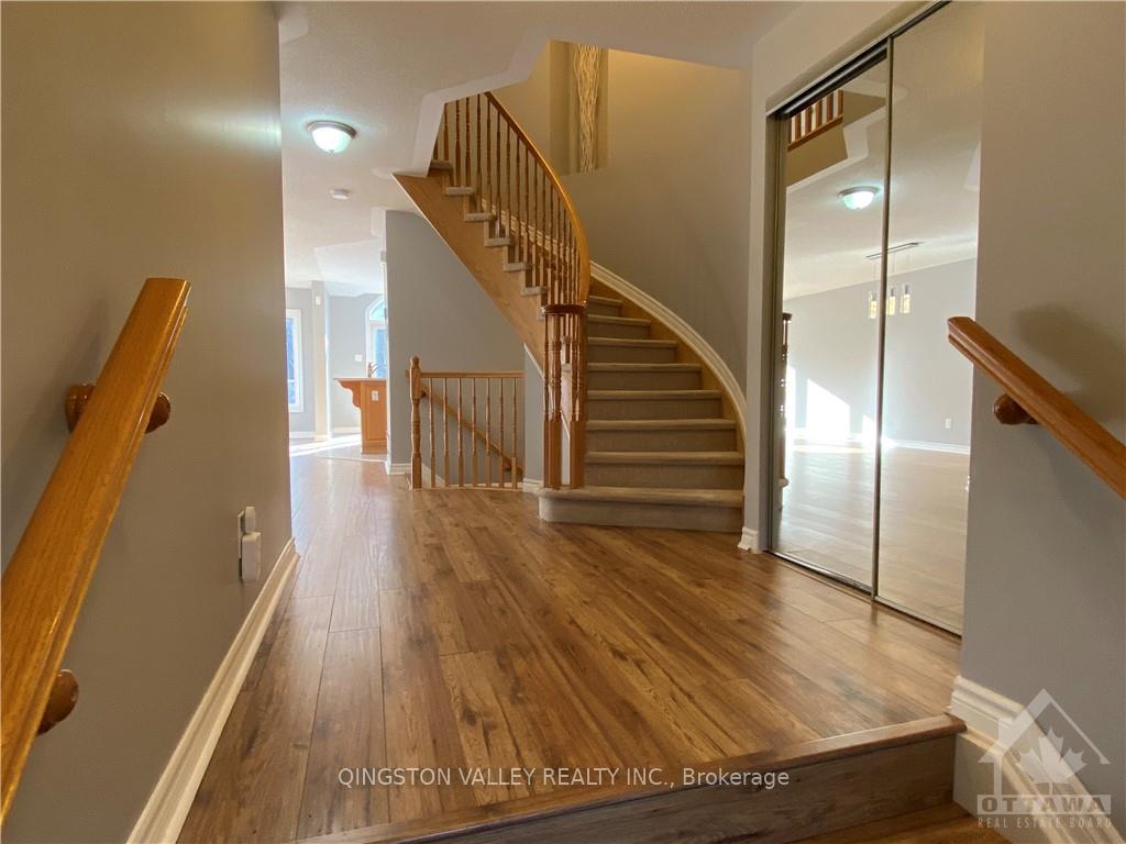 Photo 3 of 418 Galatina Way, Ottawa, Kanata - Morgan's Grant/South March — HOMEH